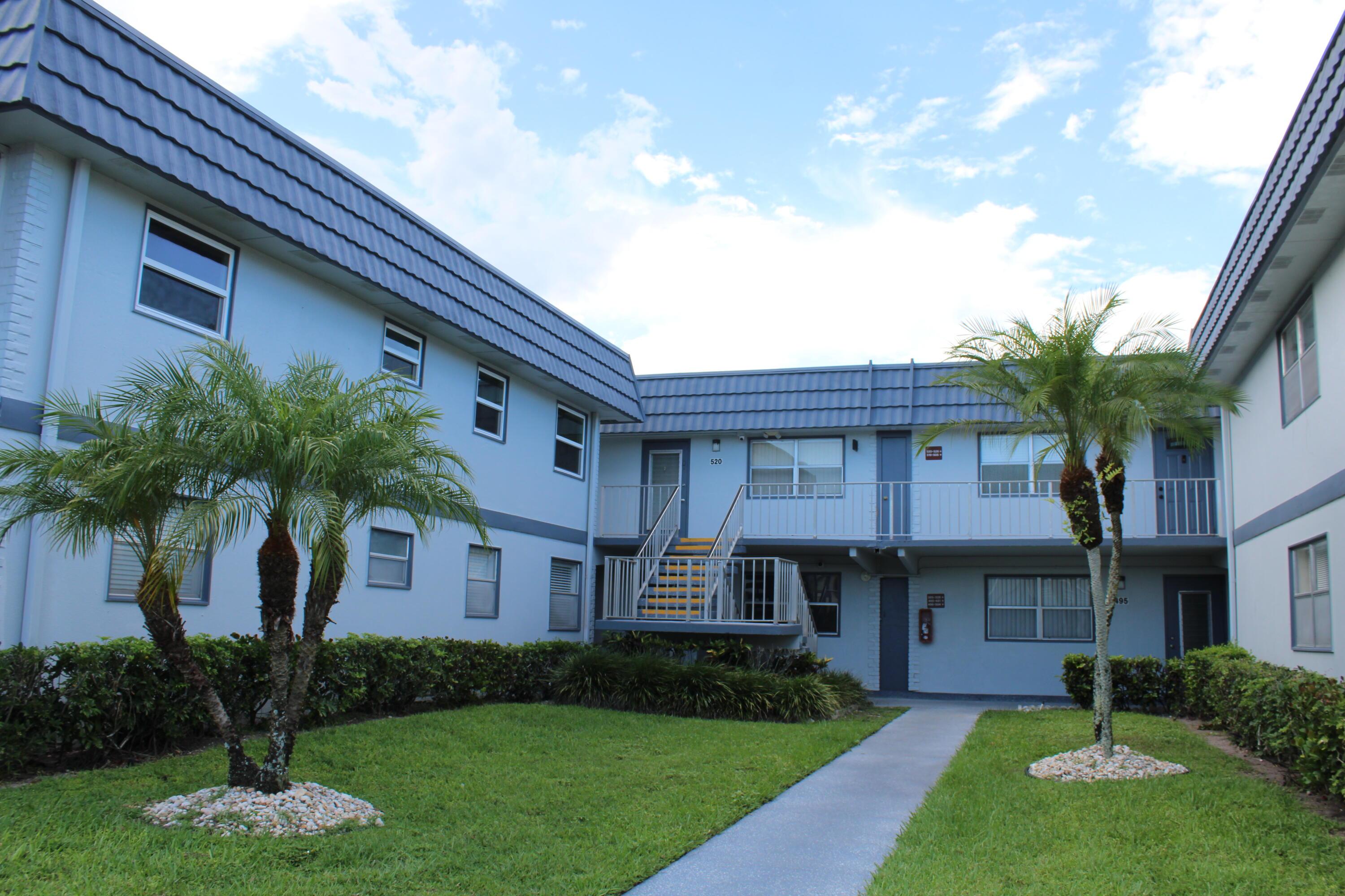 520 Brittany K, Delray Beach, FL 33446, Delray Beach - Photo 2