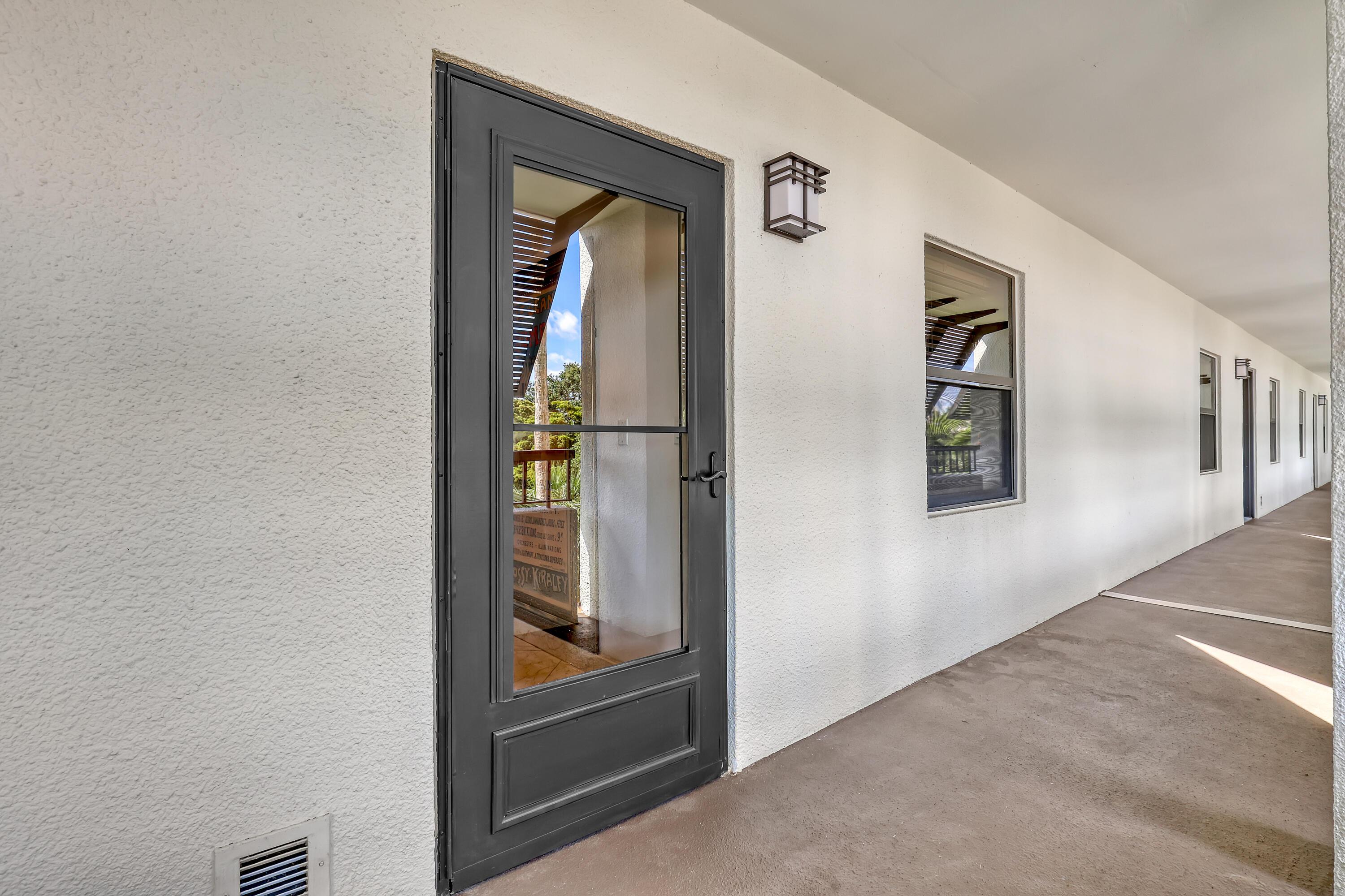356 Golfview Road 403, North Palm Beach, FL 33408, North Palm Beach