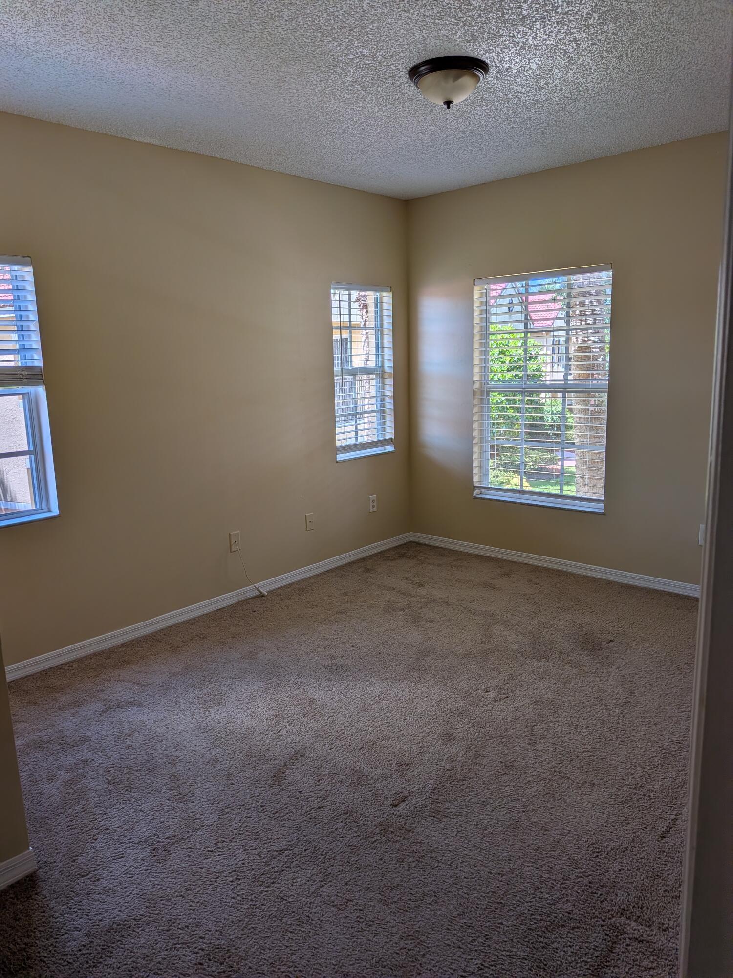 10348 Fox Trail S 513, Royal Palm Beach, FL 33411, Royal Palm Beach - Photo 3