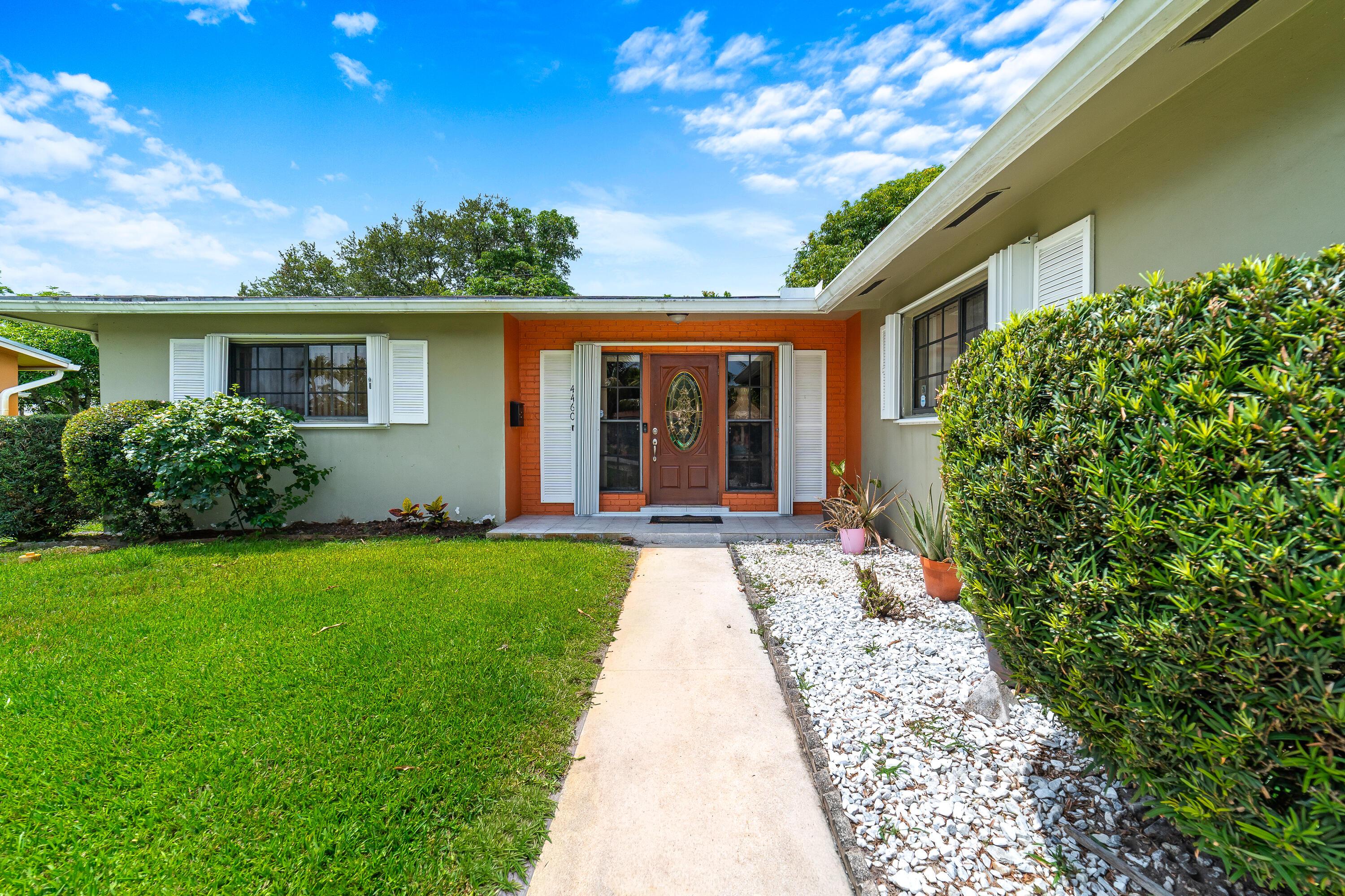 4460 NW 3rd Place, Plantation, FL 33317, Plantation - Photo 3
