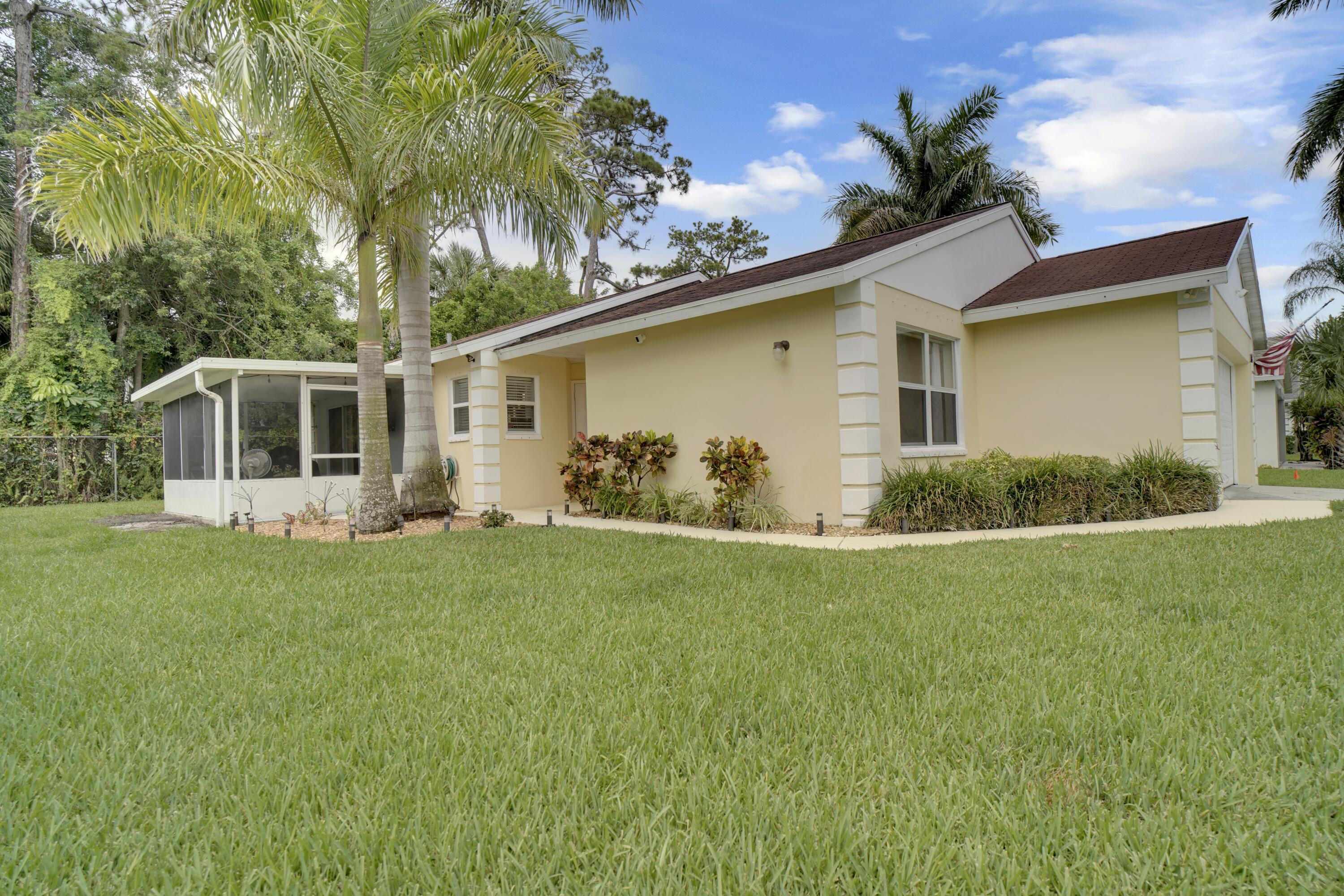 1238 Pine Sage Circle, West Palm Beach, FL 33409, West Palm Beach - Photo 2