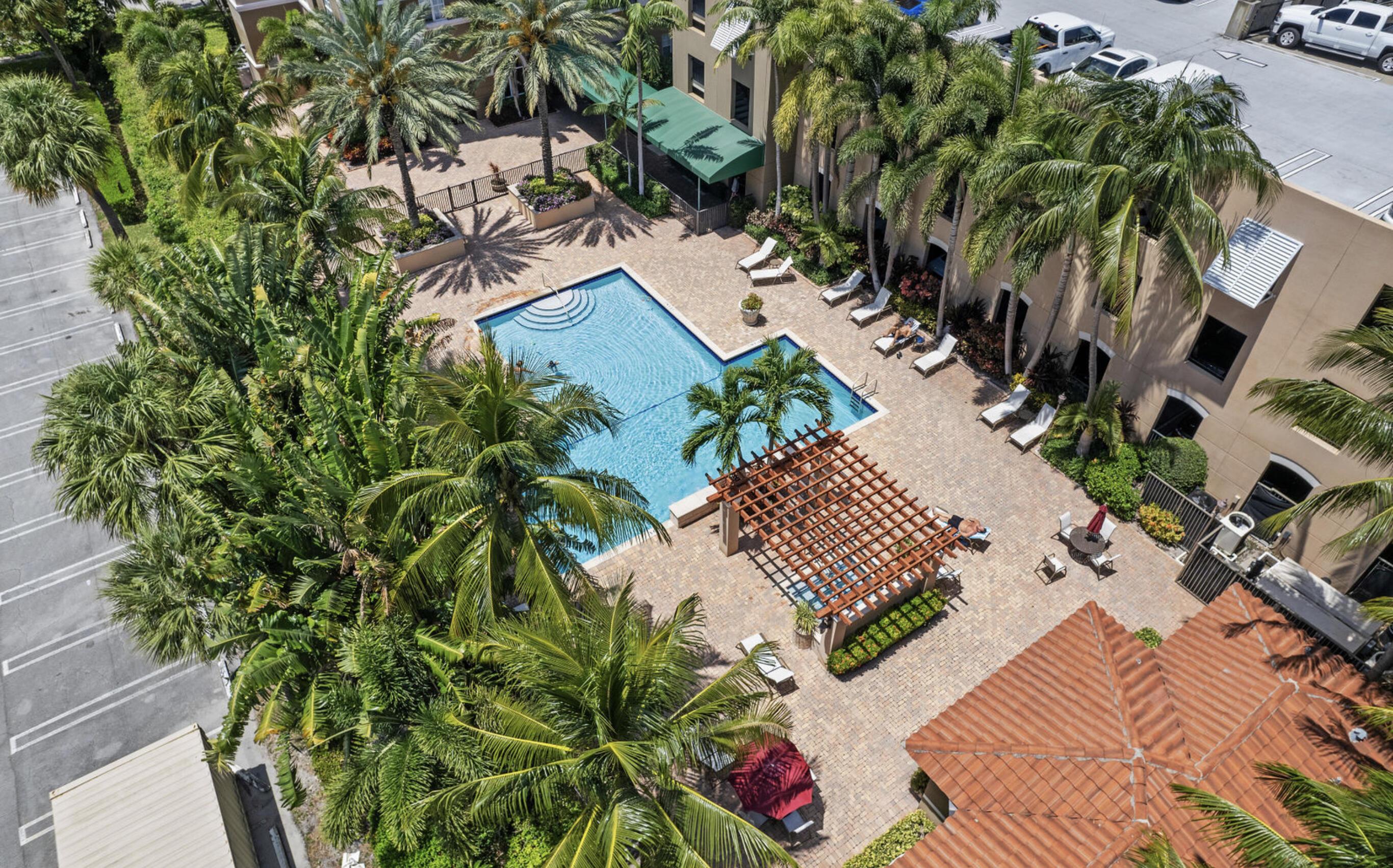 616 Clearwater Park Road 1202, West Palm Beach, FL 33401, West Palm Beach - Photo 3
