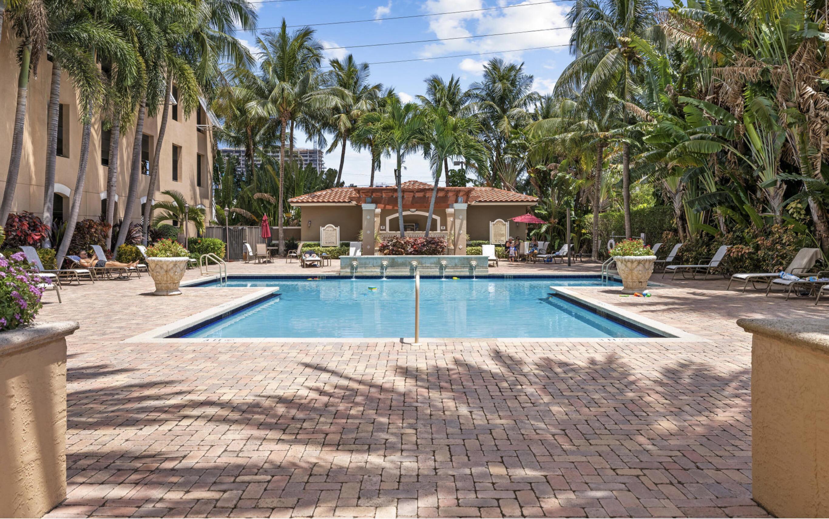 616 Clearwater Park Road 1202, West Palm Beach, FL 33401, West Palm Beach - Photo 4