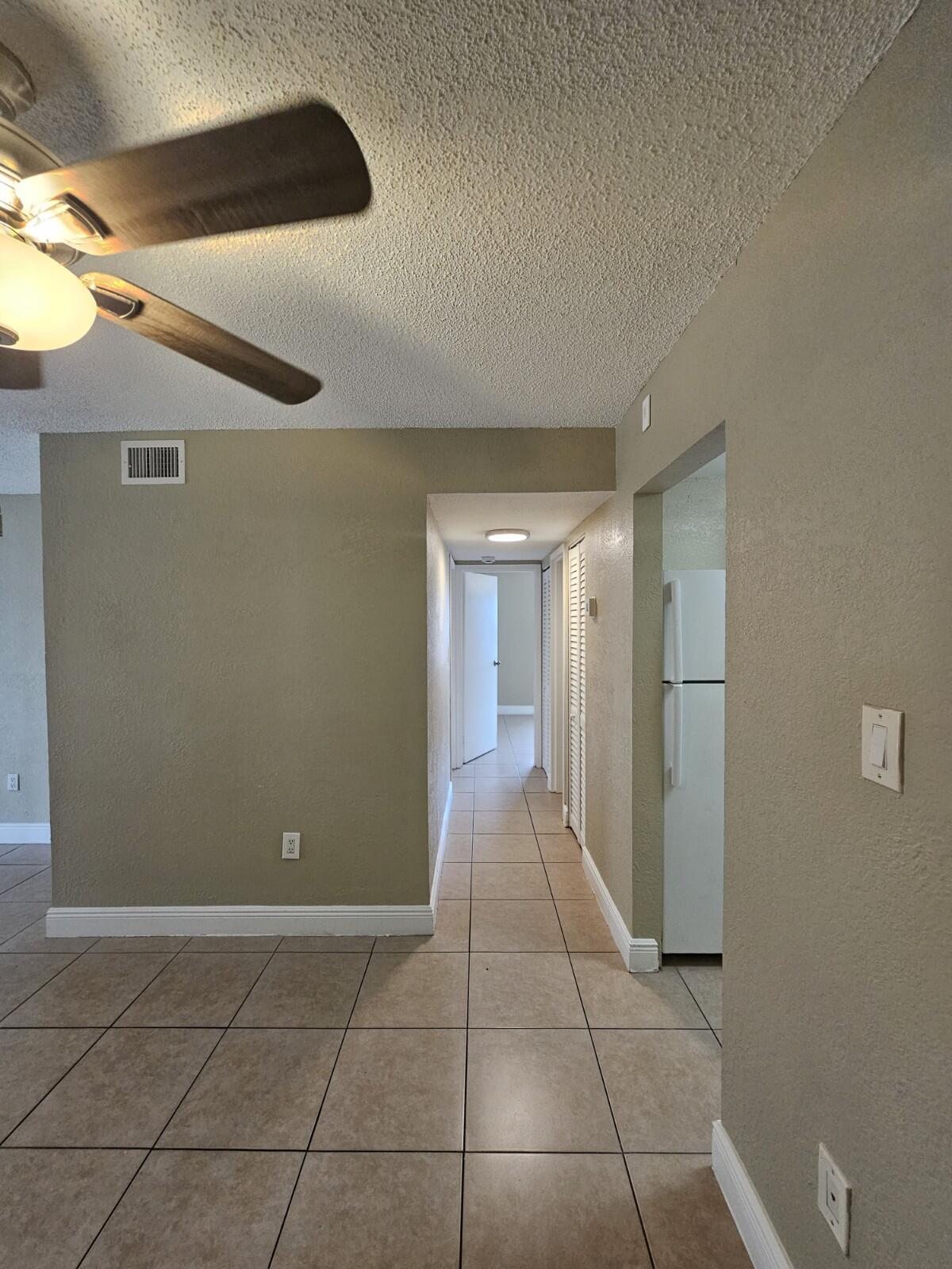 4324 NW 9th Avenue 6-1c, Deerfield Beach, FL 33064, Deerfield Beach - Photo 4