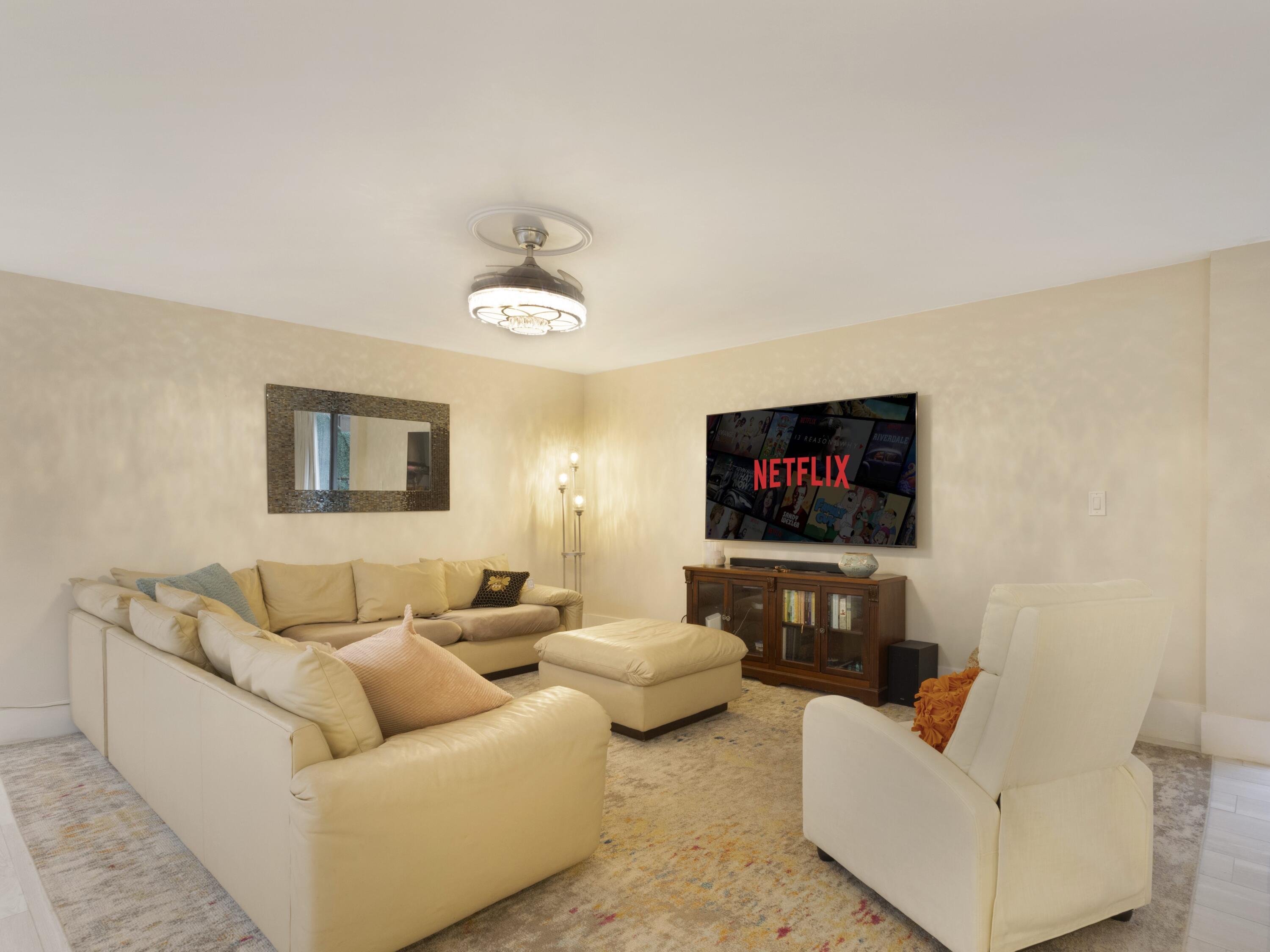 955 Egret Circle 102, Delray Beach, FL 33444, Delray Beach - Photo 5