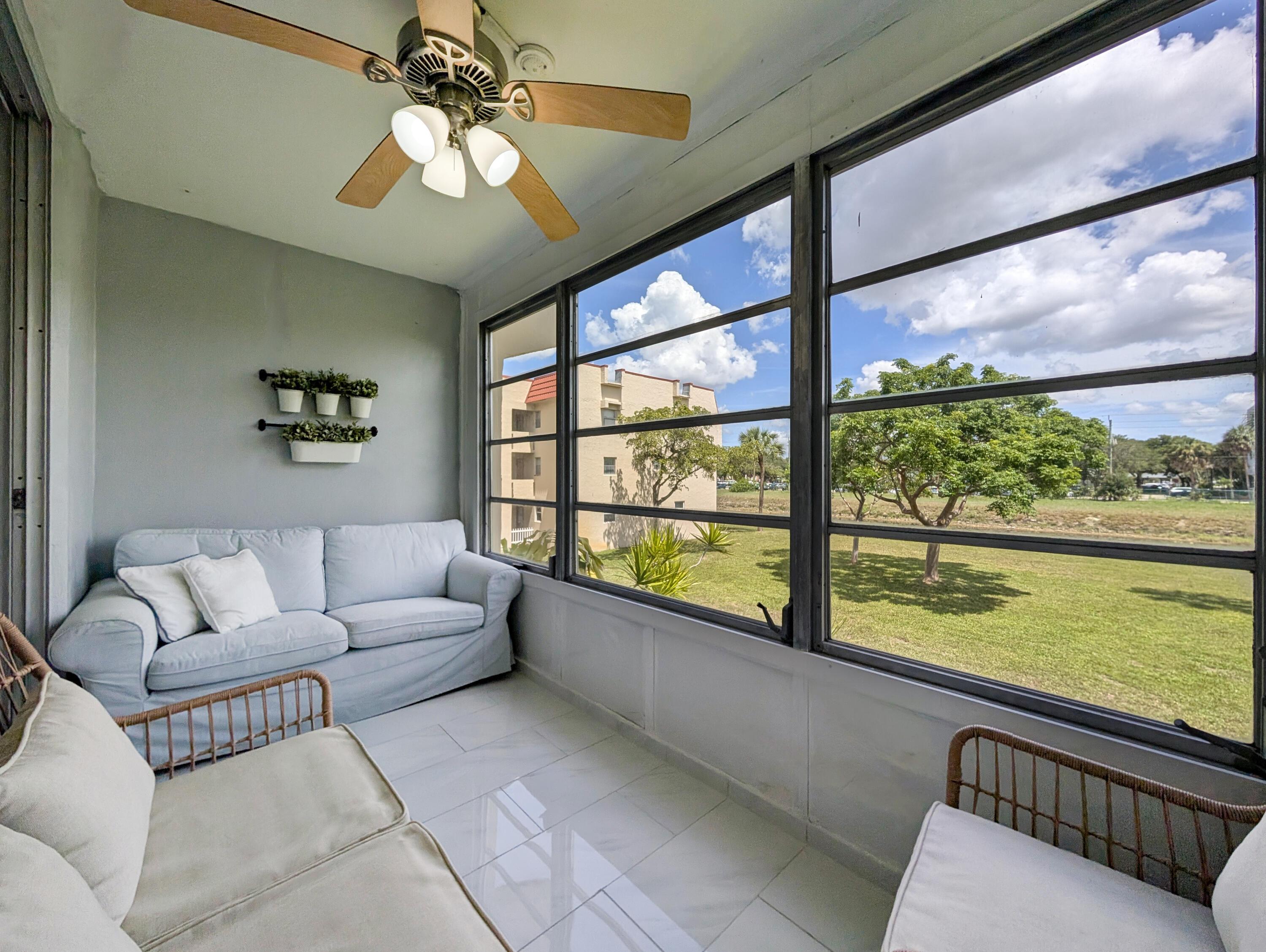 8021 Sunrise Lakes Drive N 203, Sunrise, FL 33322, Sunrise - Photo 3