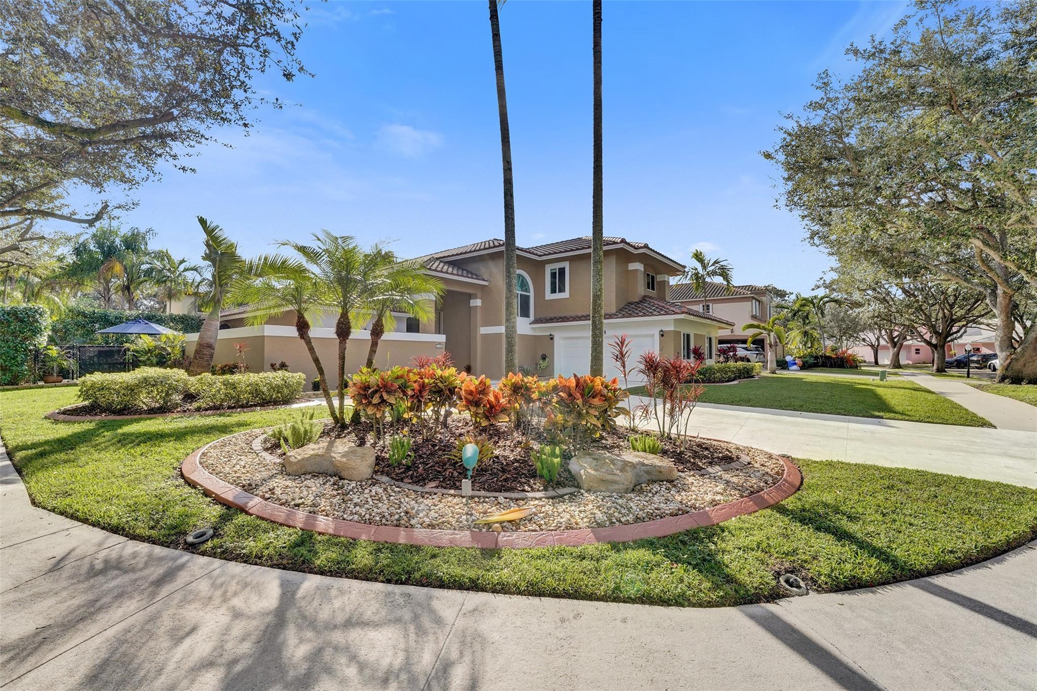 11300 Knot Way, Cooper City, FL 33026, Cooper City