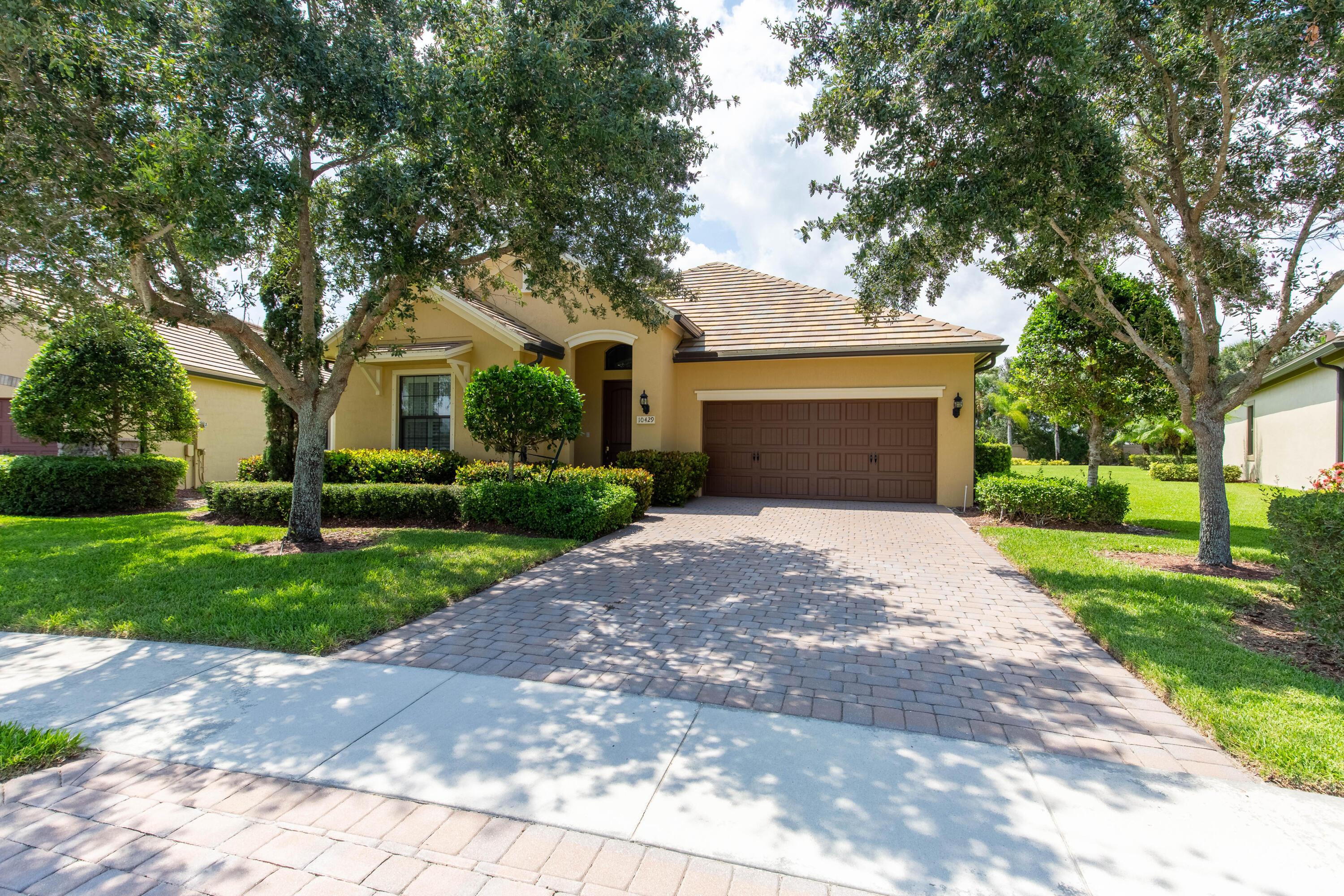 10429 Prato Street, Wellington, FL 33414, Wellington - Photo 2