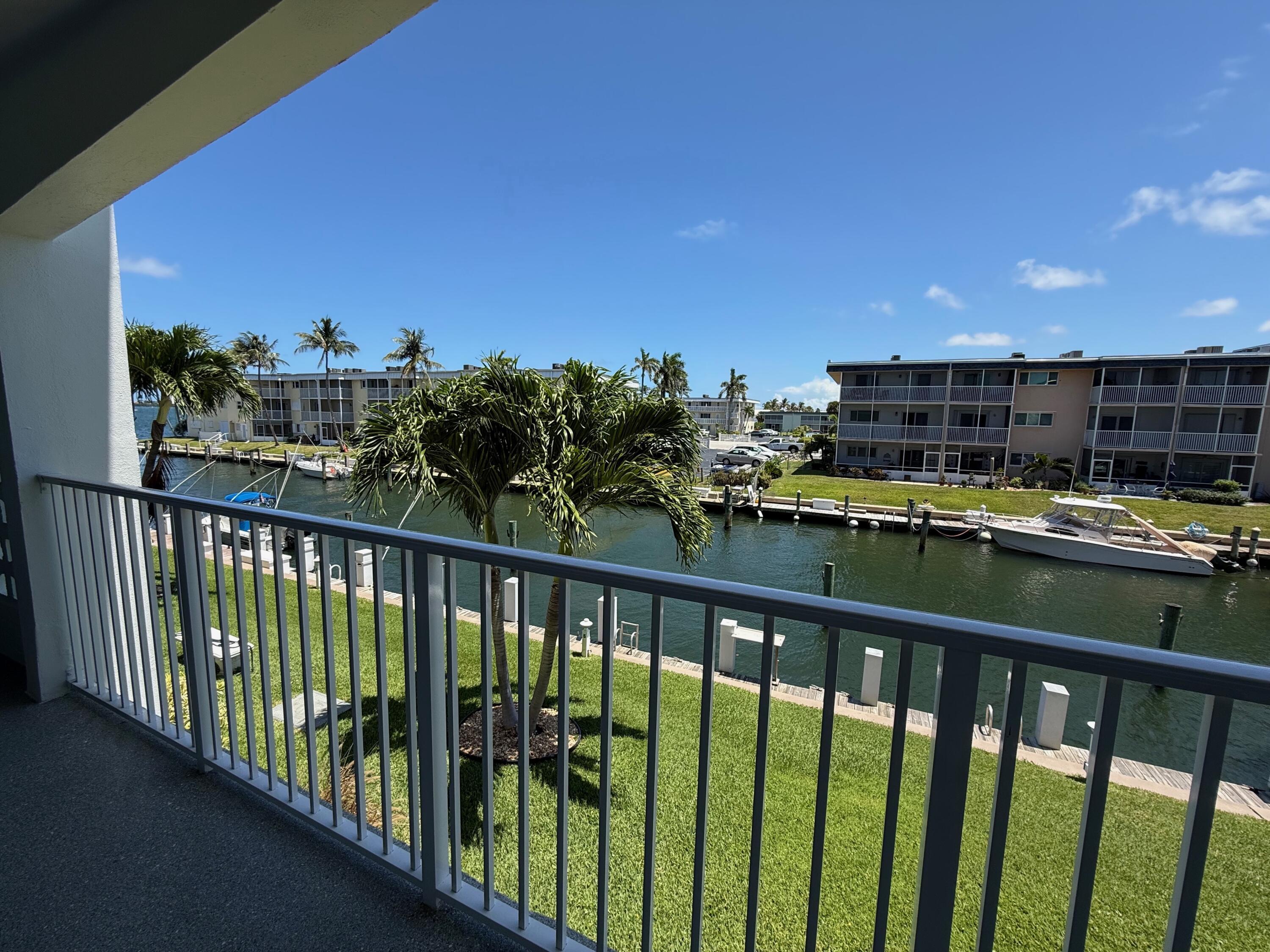 110 Shore Court 209, North Palm Beach, FL 33408, North Palm Beach - Photo 5