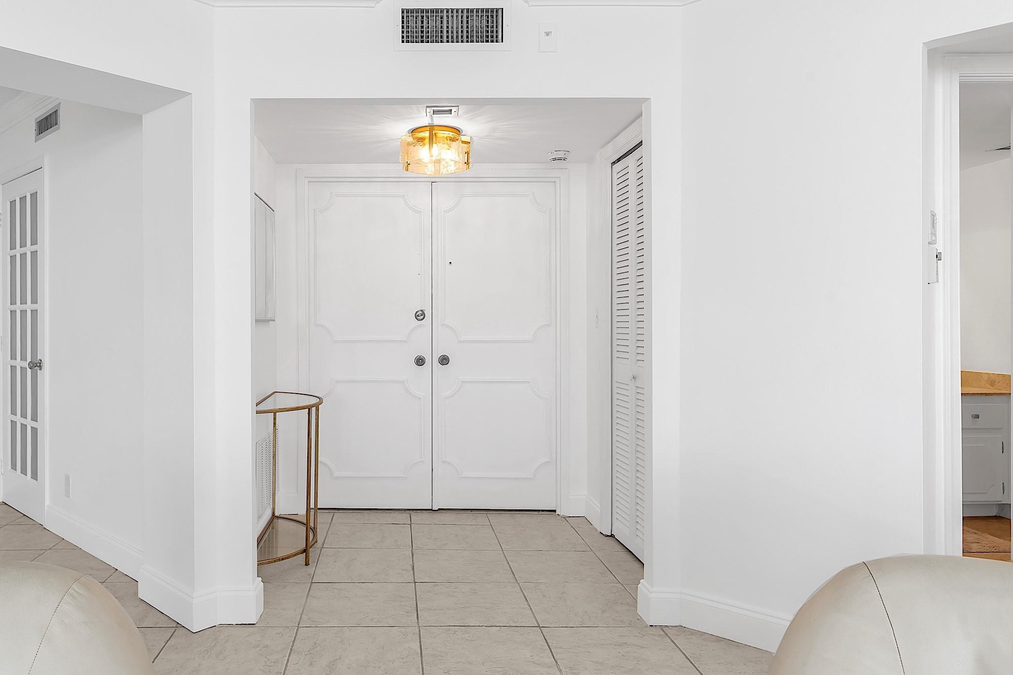 1340 S Ocean Boulevard 1106, Pompano Beach, FL 33062, Pompano Beach - Photo 2