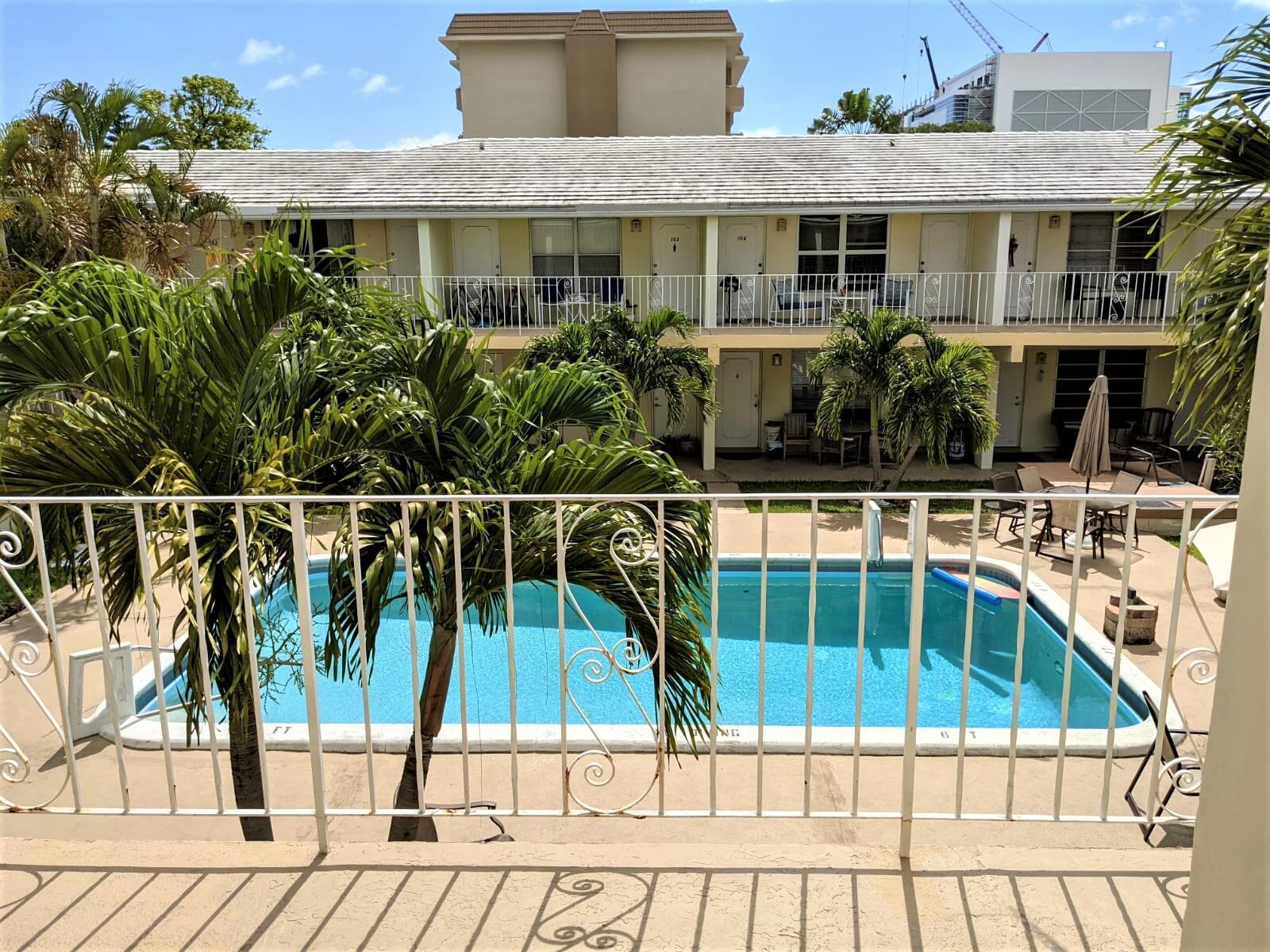 1012 SE 15th Street 102, Fort Lauderdale, FL 33316, Fort Lauderdale - Photo 2