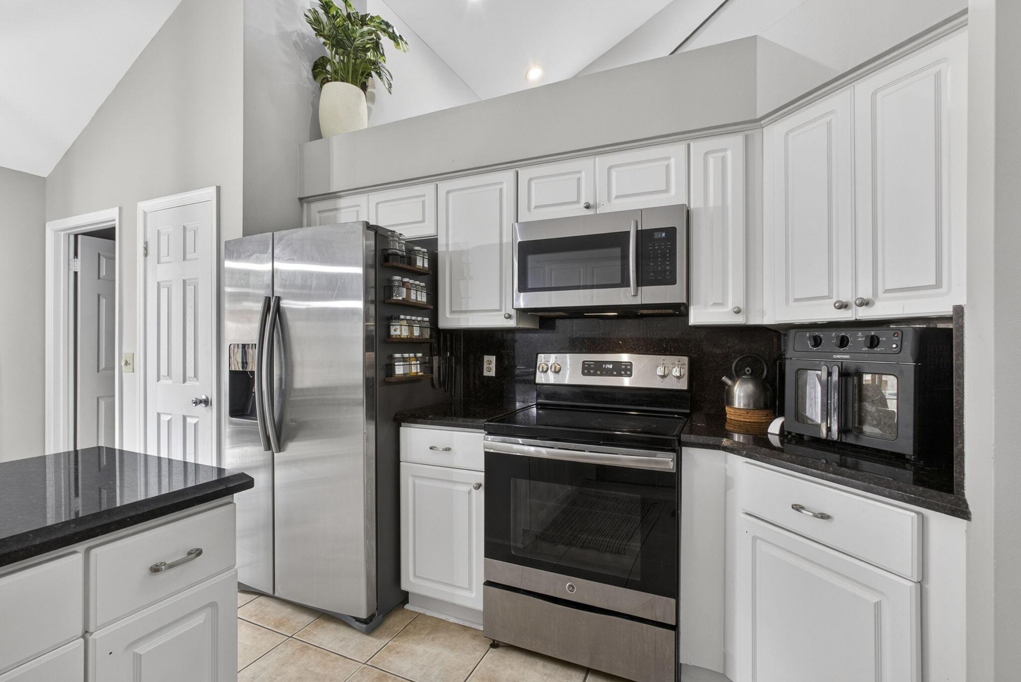 1726 SHORESIDE Circle, Wellington, FL 33414, Wellington - Photo 5