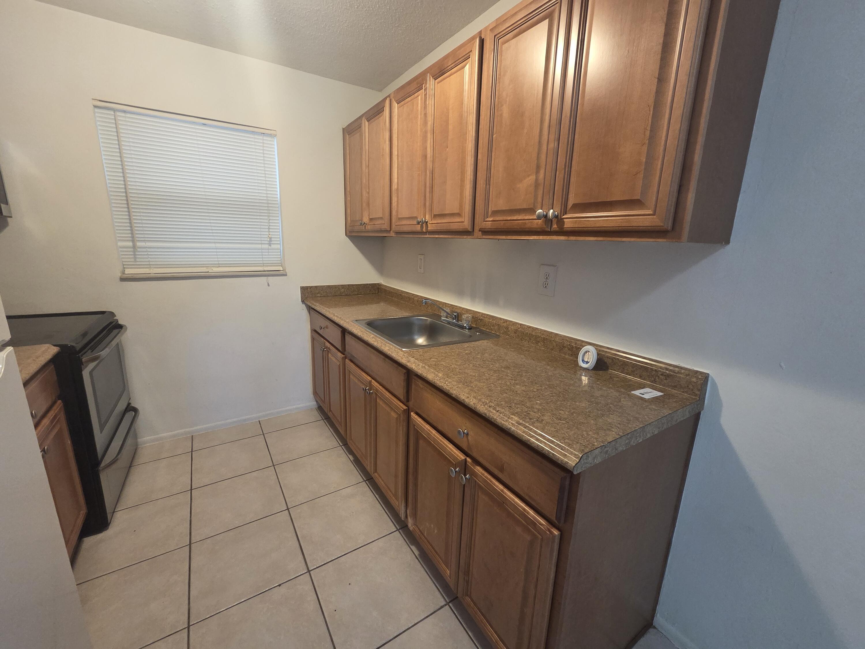 701 SE 15th Street 12, Fort Lauderdale, FL 33316, Fort Lauderdale - Photo 3