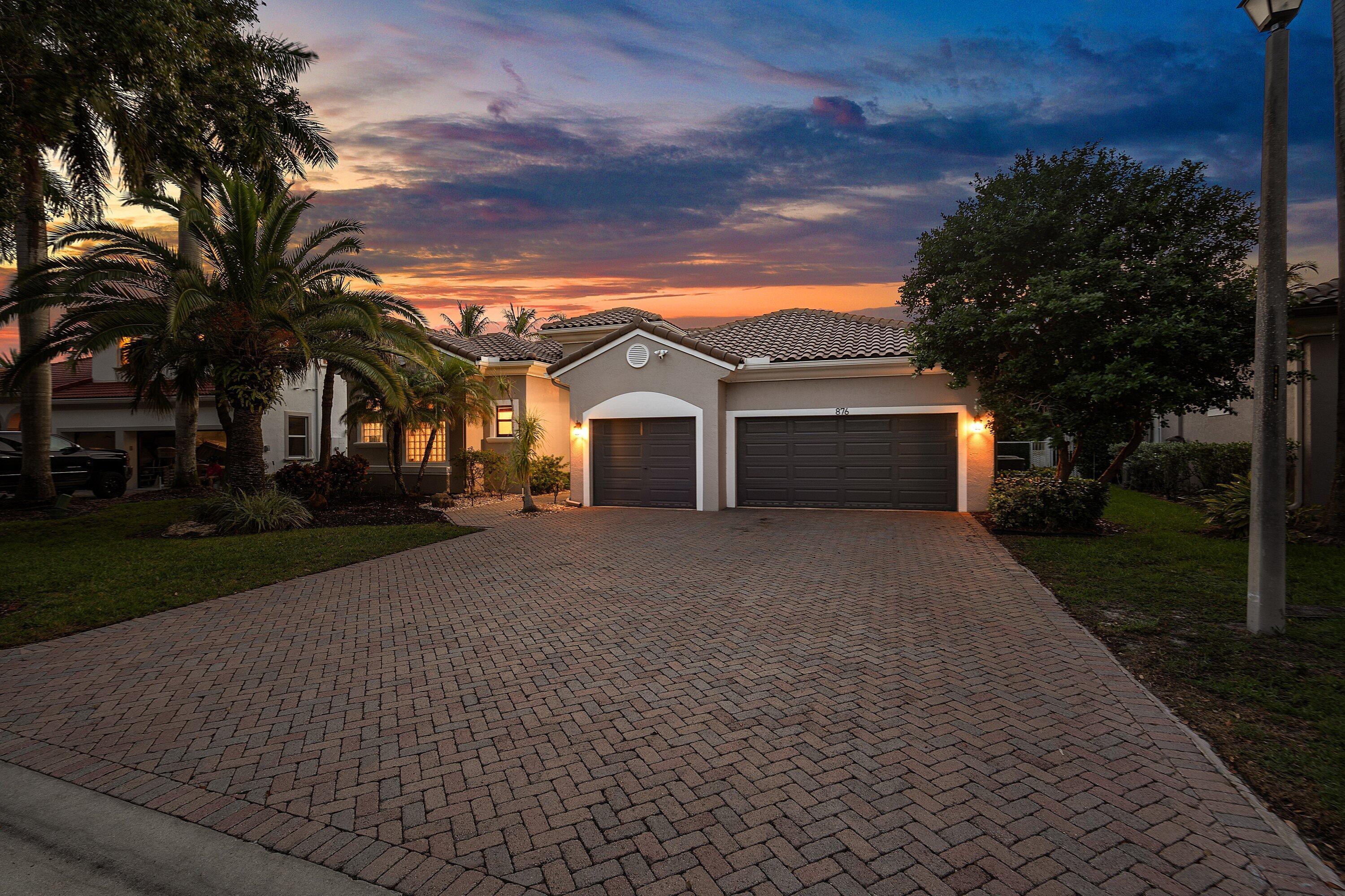 876 NW 123rd Drive, Coral Springs, FL 33071, Coral Springs - Photo 3