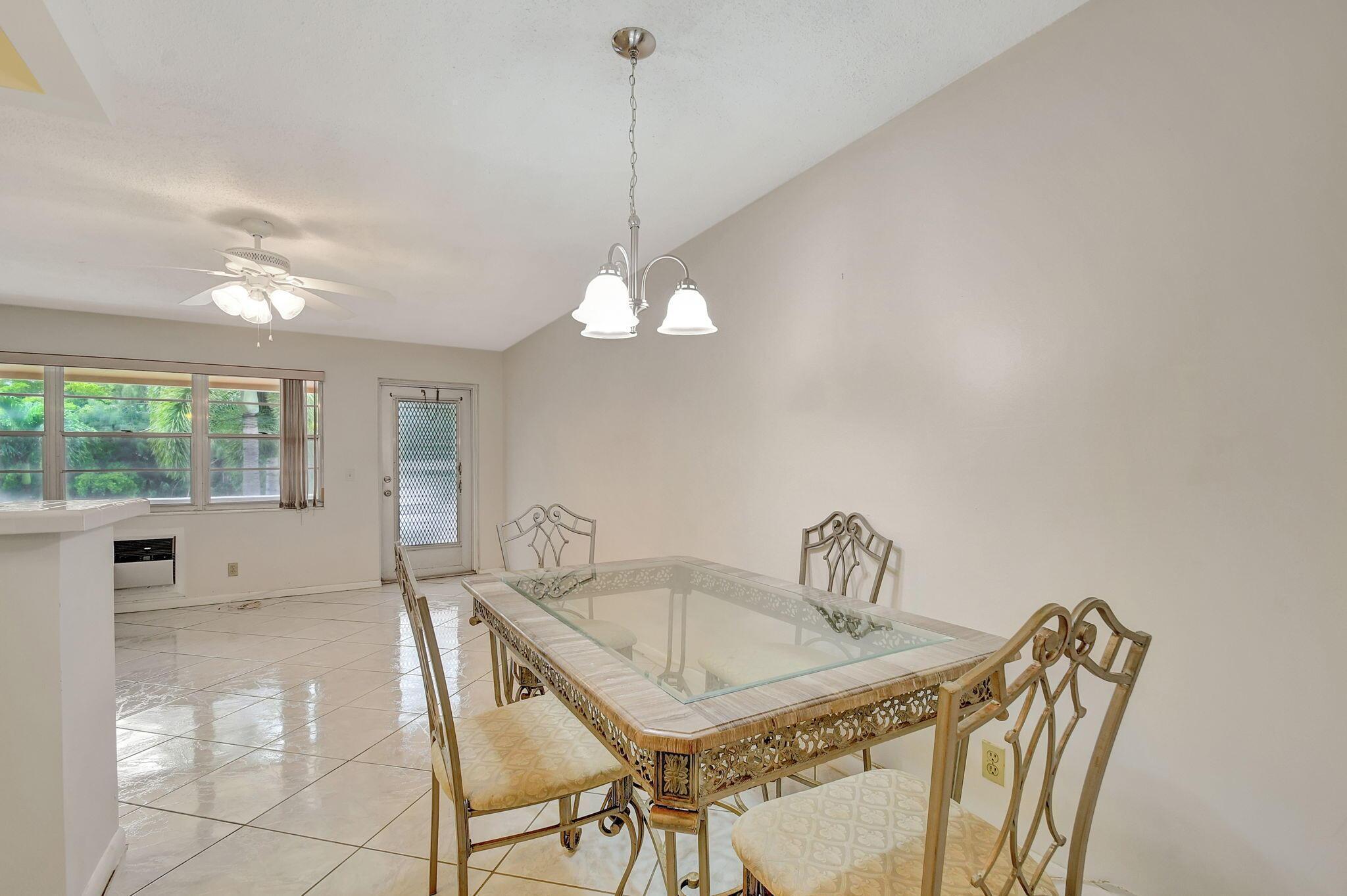 70 Camden C, West Palm Beach, FL 33417, West Palm Beach - Photo 5