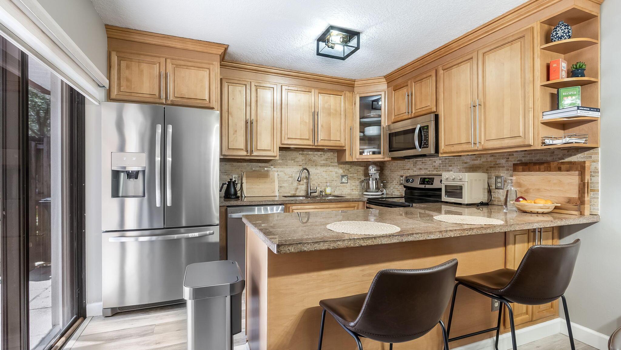 725 NW 99th Circle, Plantation, FL 33324, Plantation