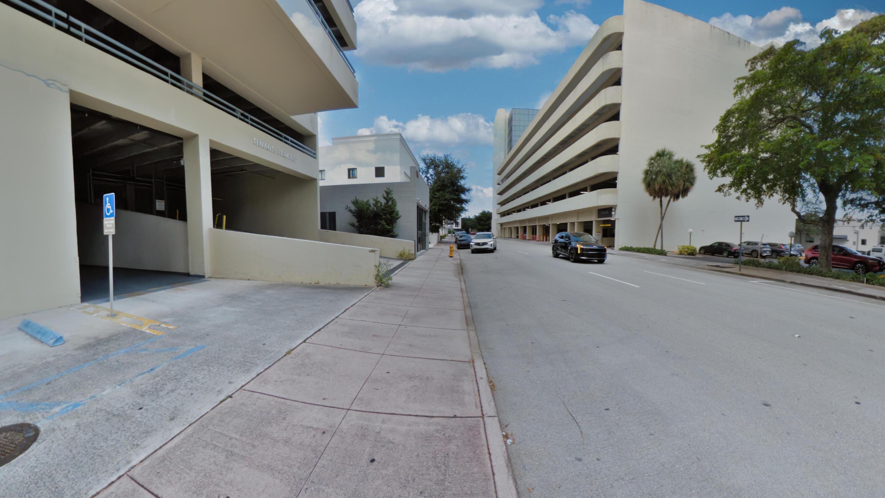 2519 Galiano Street 704, Coral Gables, FL 33134, Coral Gables - Photo 2