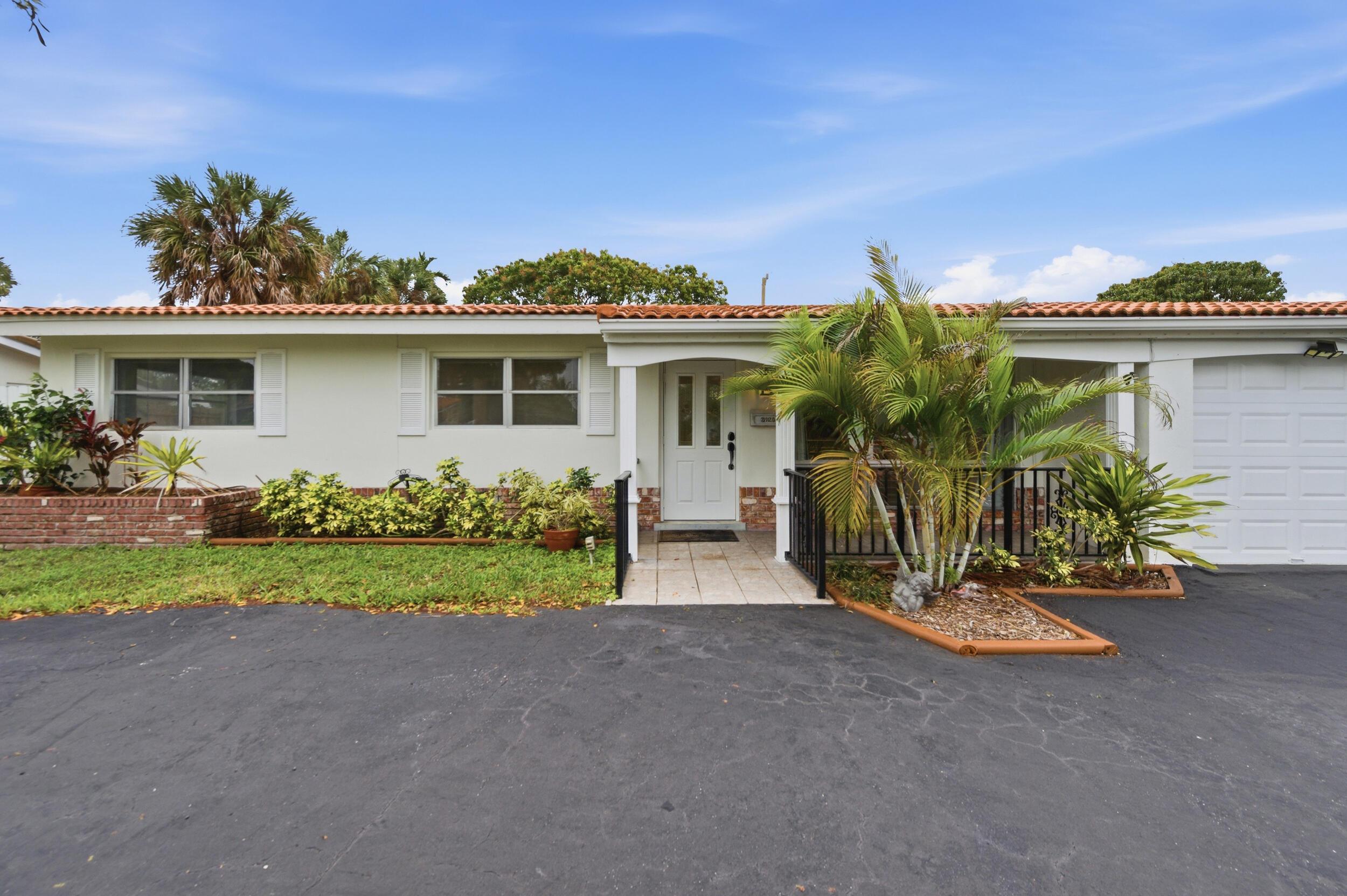 2120 NE 62nd Court, Fort Lauderdale, FL 33308, Fort Lauderdale - Photo 3