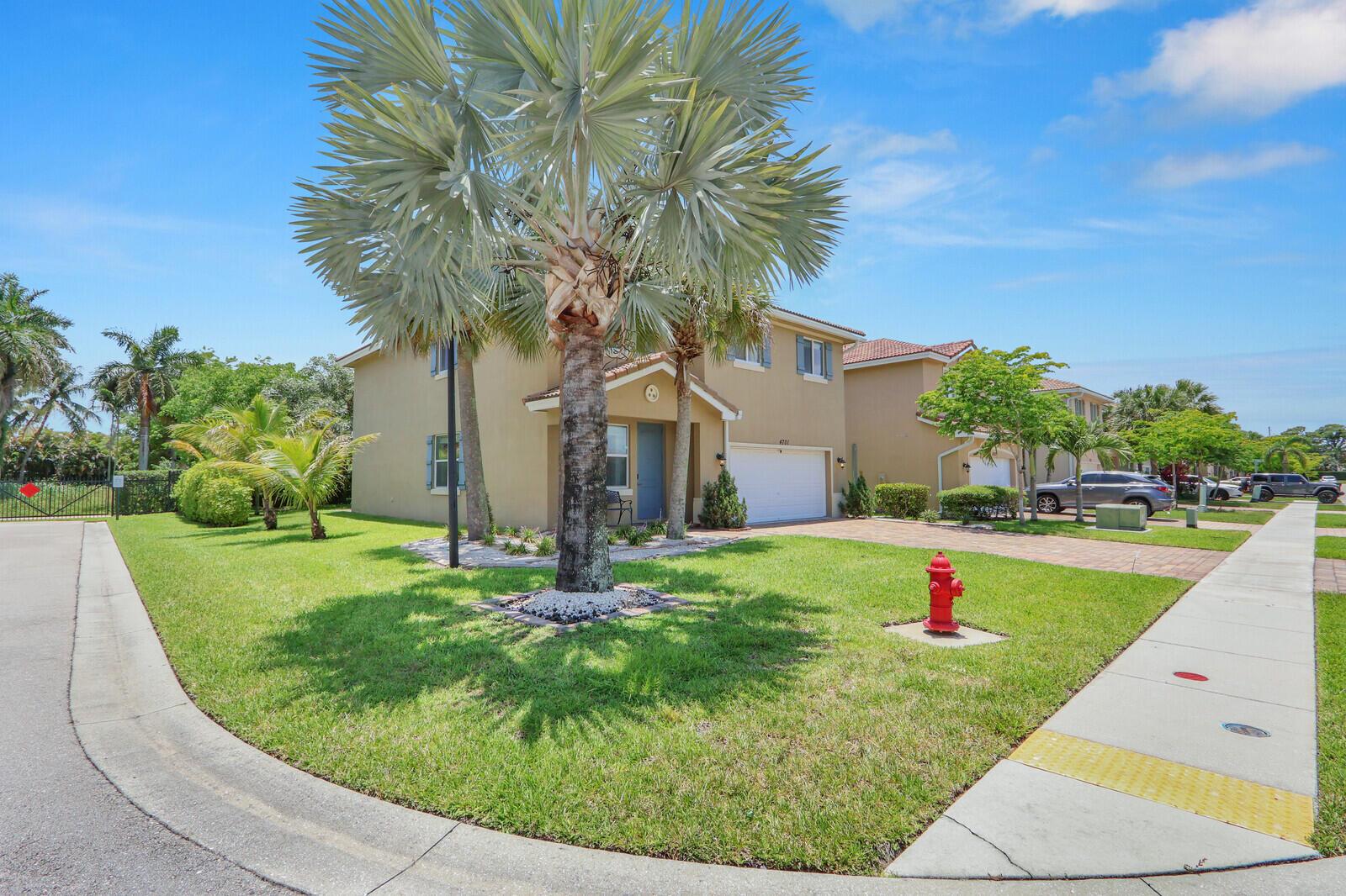 4701 Foxtail Palm Court, Greenacres, FL 33463, Greenacres - Photo 2