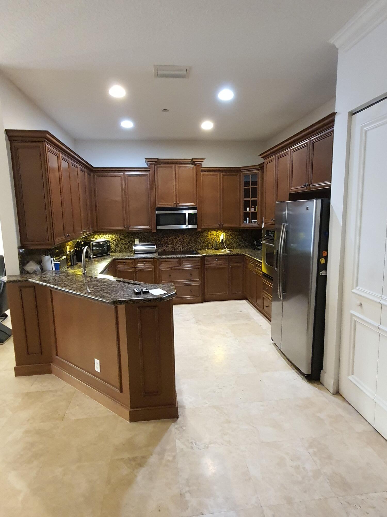 220 NE 69th Circle, Boca Raton, FL 33487, Boca Raton - Photo 5