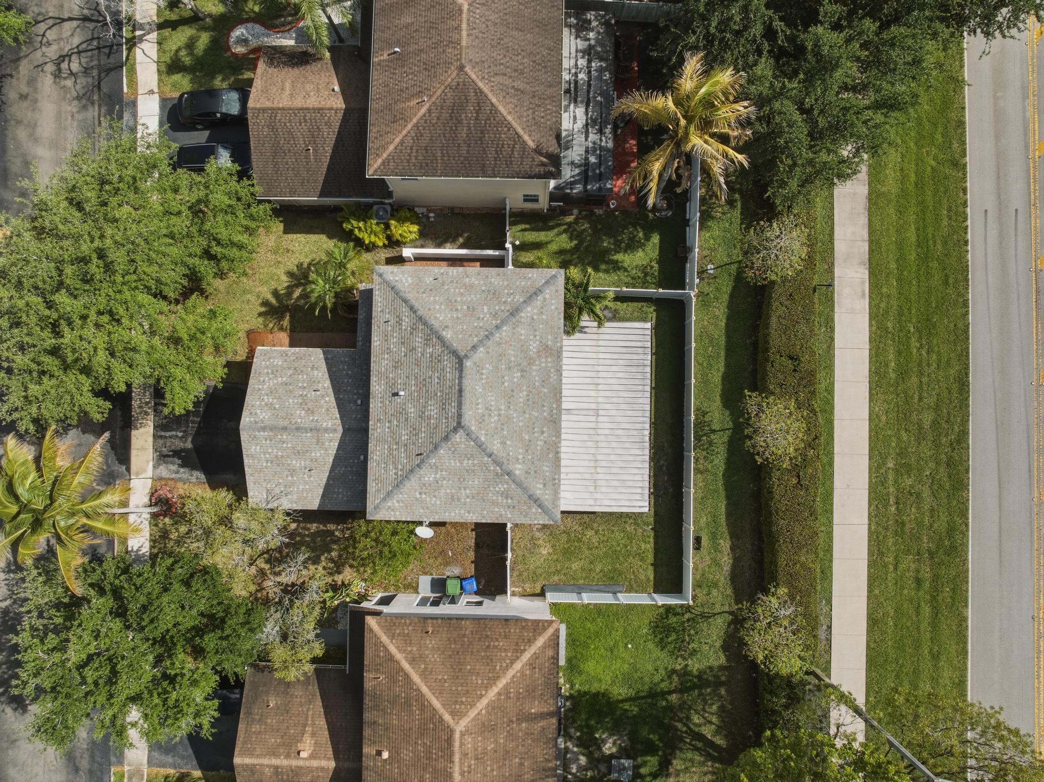 310 NW 207th Way, Pembroke Pines, FL 33029, Pembroke Pines - Photo 5