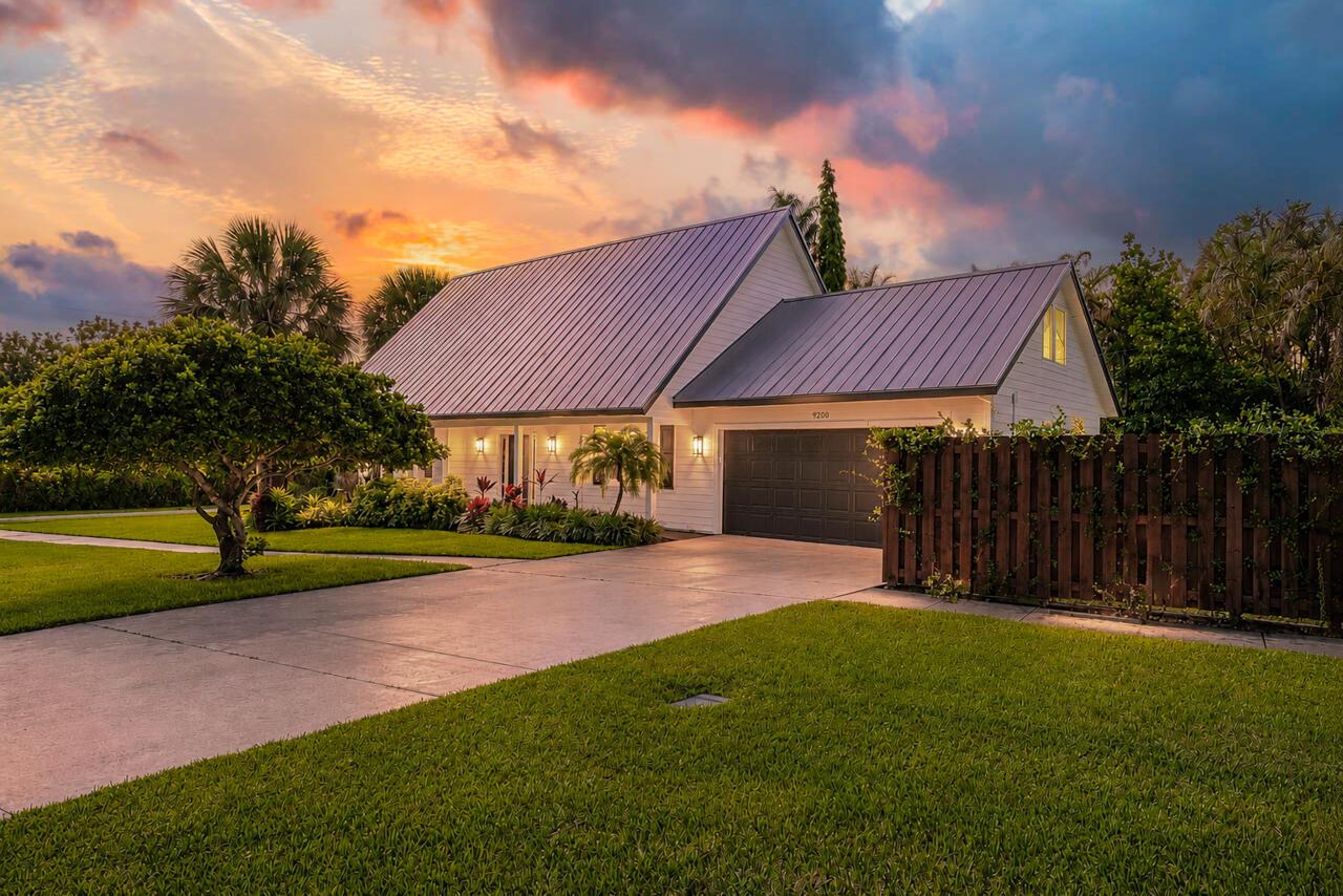 9200 SE Olympus Street, Hobe Sound, FL 33455, Hobe Sound - Photo 3