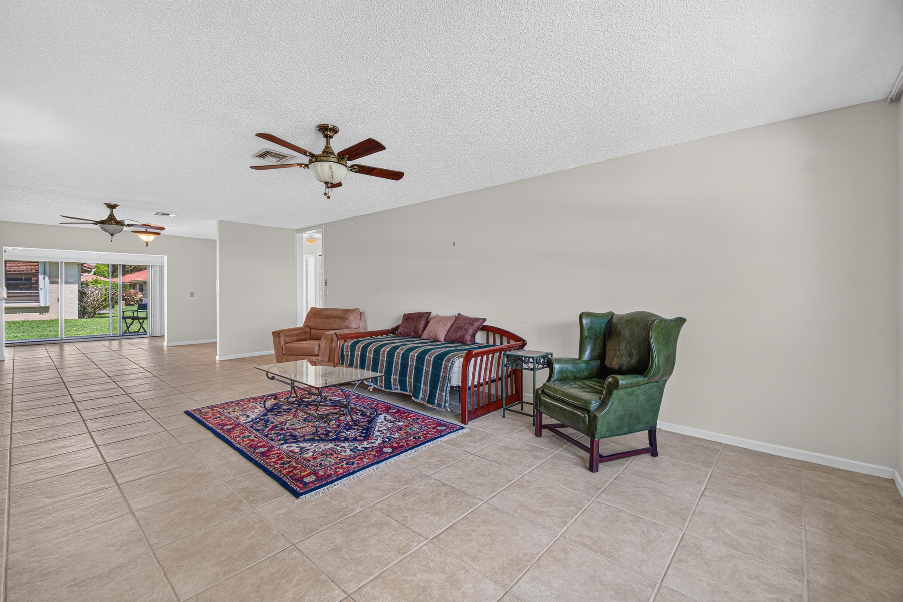 9925 Frangipani Tree Way B, Boynton Beach, FL 33436, Boynton Beach - Photo 4