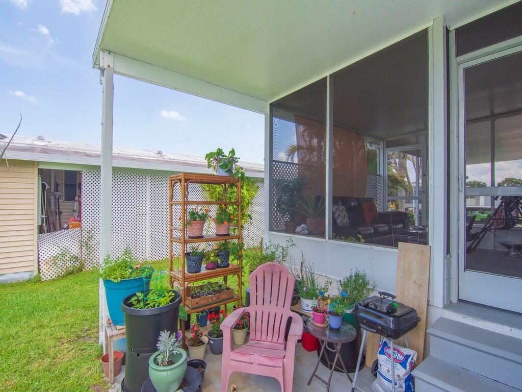 4697 SE Copperwood Terrace, Stuart, FL 34997, Stuart - Photo 4