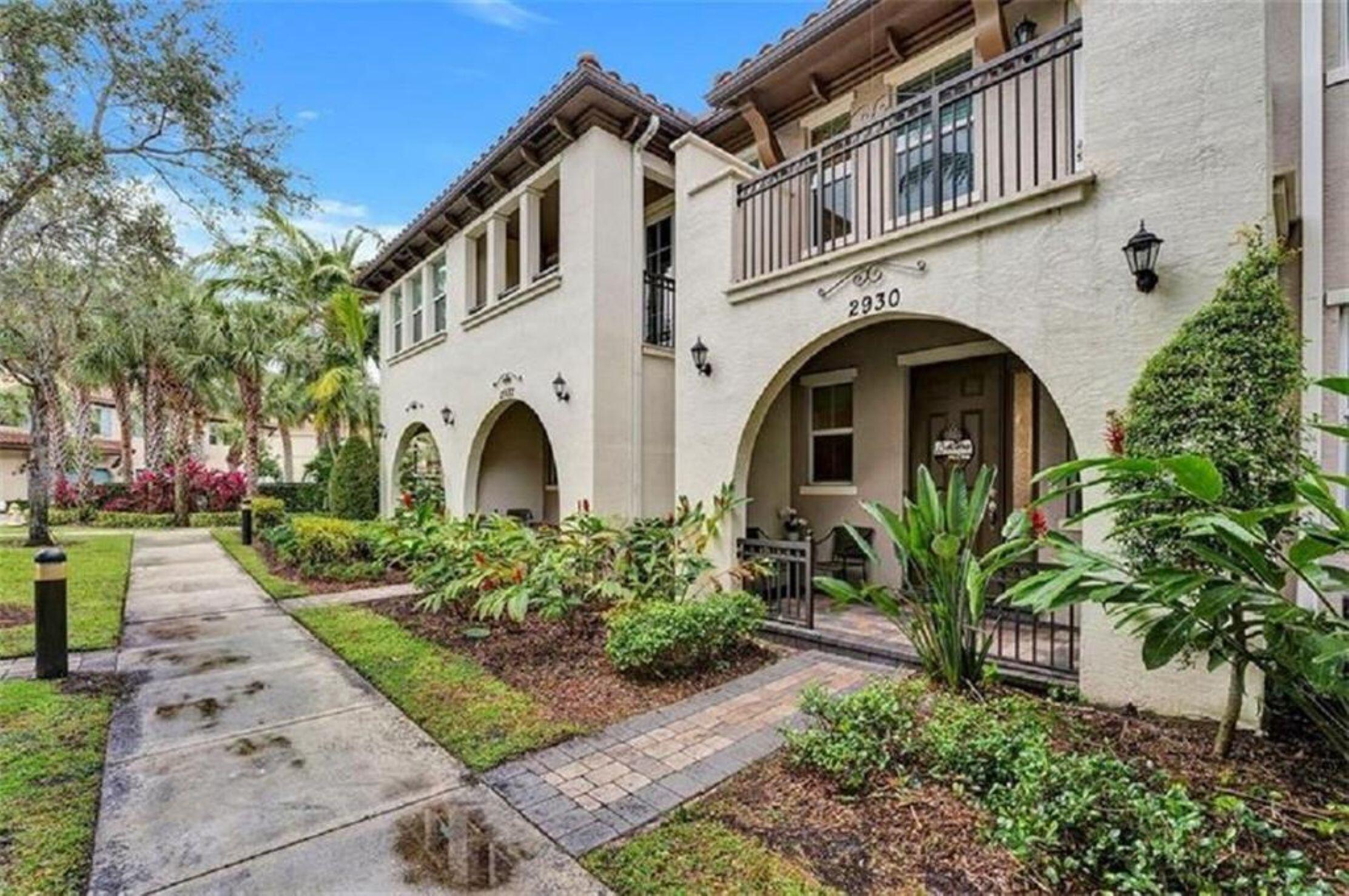 2930 Cascada Isles Way, Cooper City, FL 33024, Cooper City
