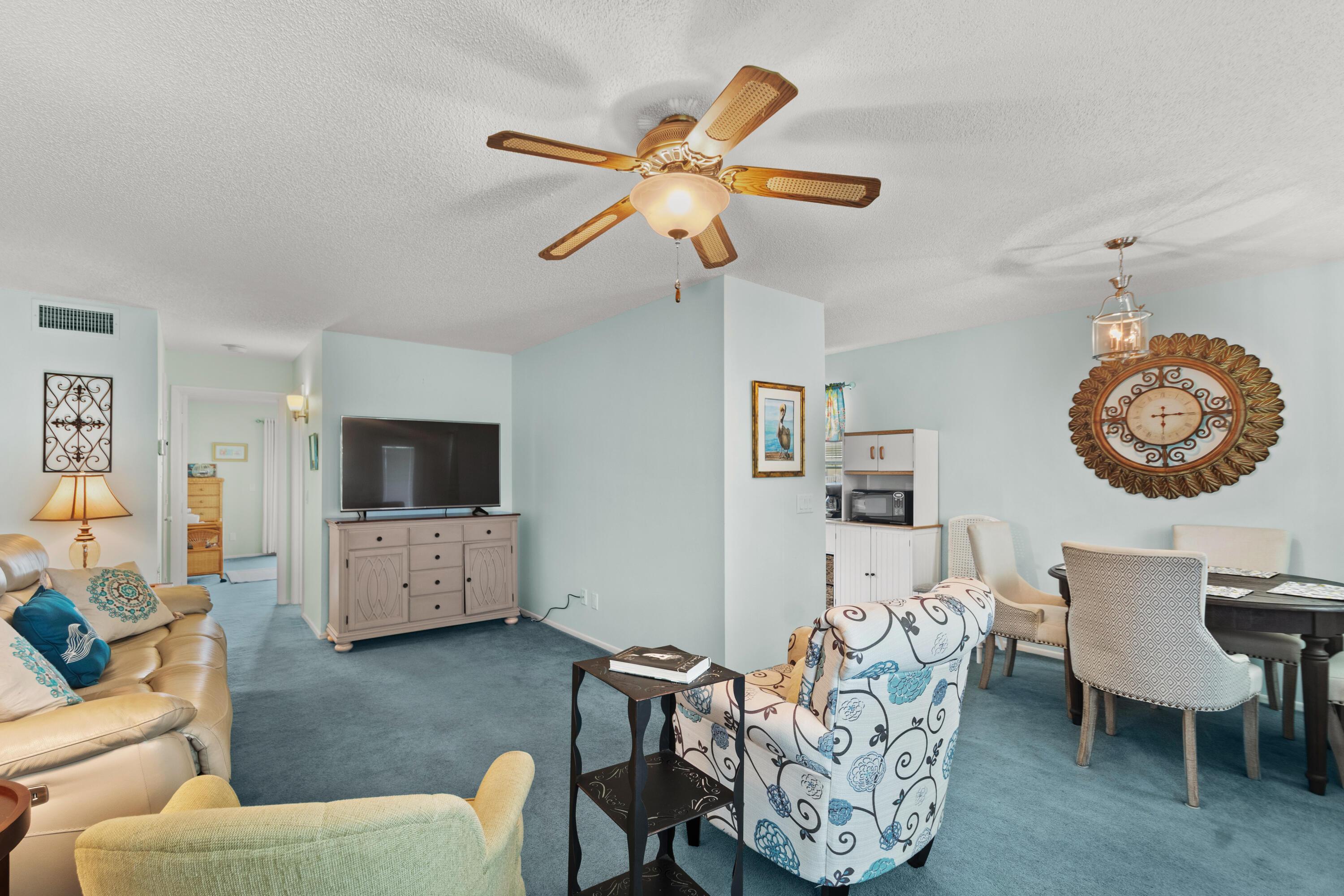 36 Vista Gardens Trail 205, Vero Beach, FL 32962, Vero Beach - Photo 5