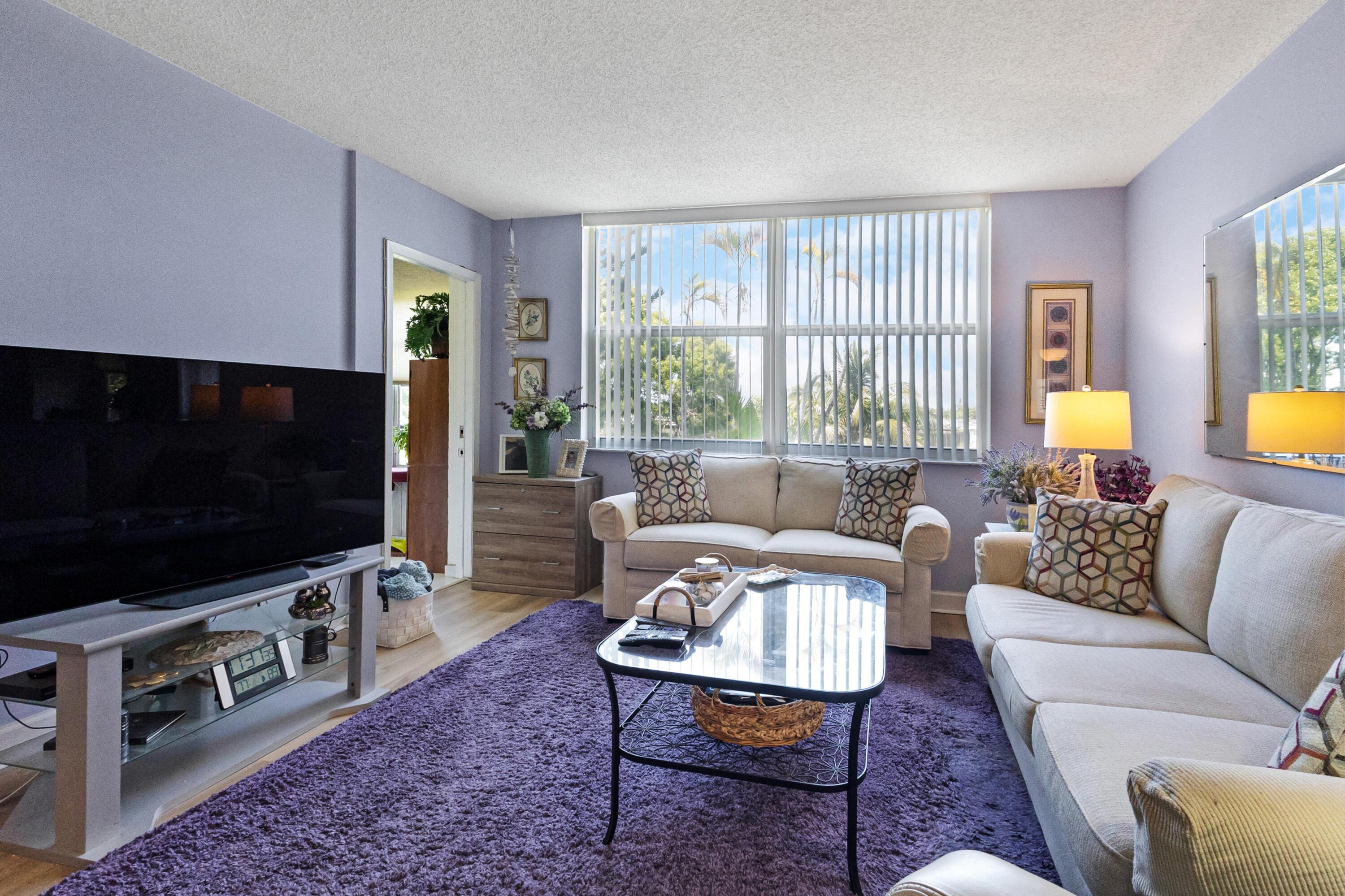 6870 Royal Palm Boulevard 202m, Margate, FL 33063, Margate - Photo 4