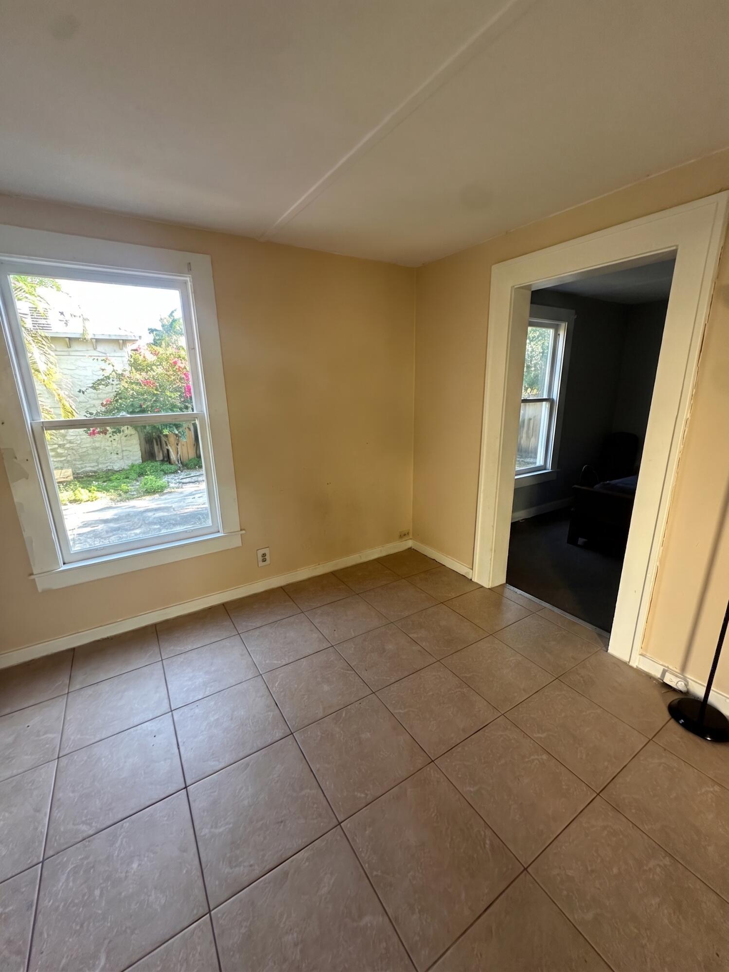 616 37th Street #2, West Palm Beach, FL 33407, West Palm Beach - Photo 5