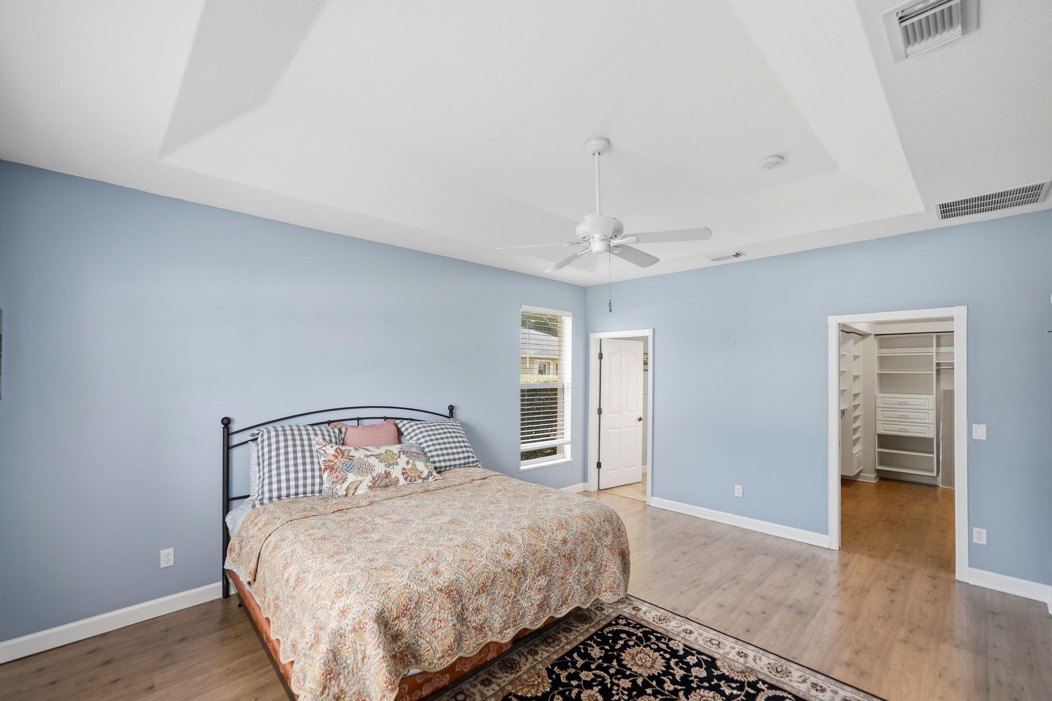 426 NE Vanda Terrado, Jensen Beach, FL 34957, Jensen Beach - Photo 3