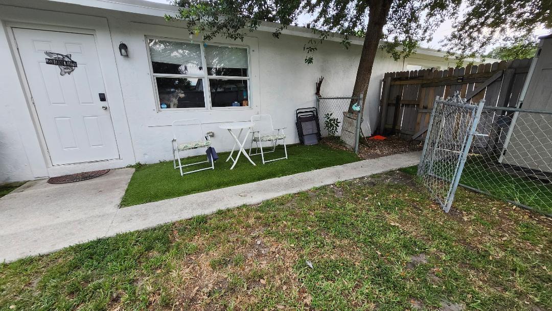 8576 Sunset Drive 1, Palm Beach Gardens, FL 33410, Palm Beach Gardens - Photo 2
