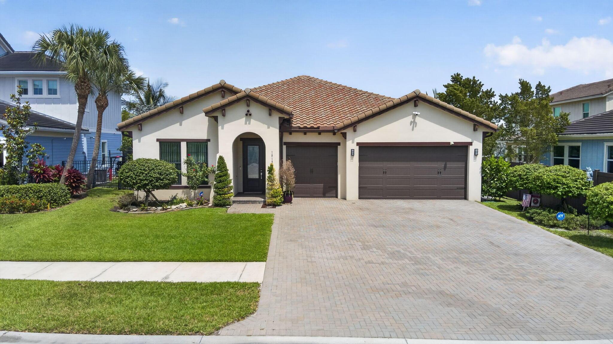1010 Sweetgrass Street, Loxahatchee, FL 33470, Loxahatchee