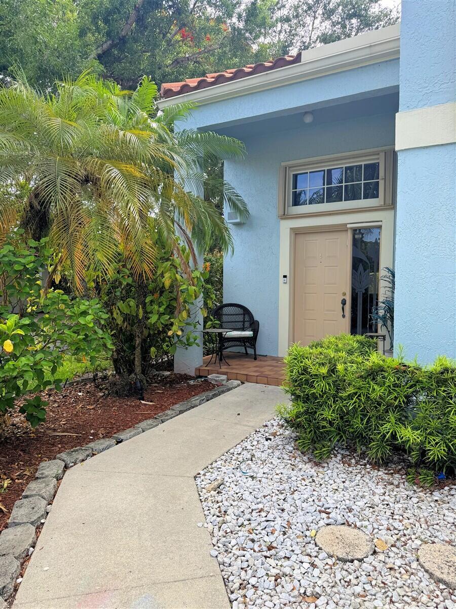1020 NW 107th Avenue, Plantation, FL 33322, Plantation - Photo 3