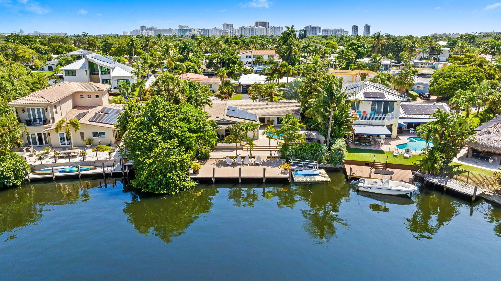 2509 NE 22nd Terrace, Fort Lauderdale, FL 33305, Fort Lauderdale - Photo 3