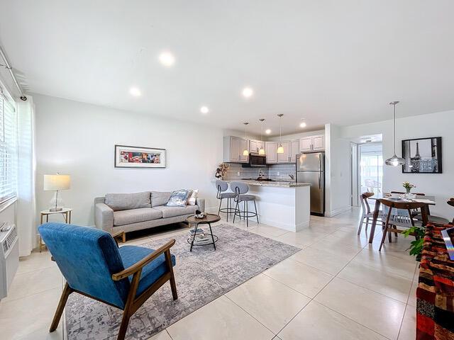 410 Chatham T, West Palm Beach, FL 33417, West Palm Beach