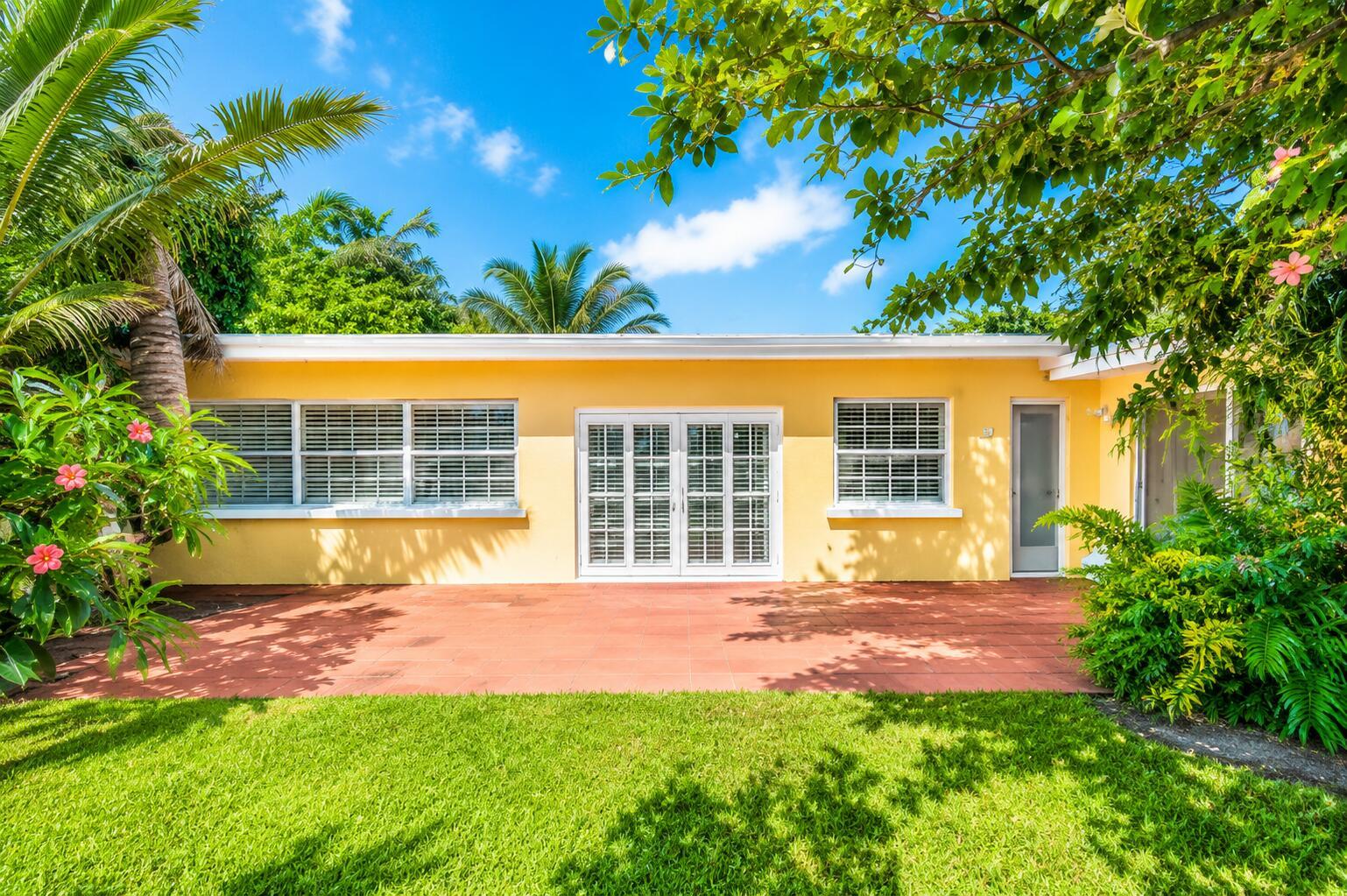 842 Fathom Road W, North Palm Beach, FL 33408, North Palm Beach - Photo 2