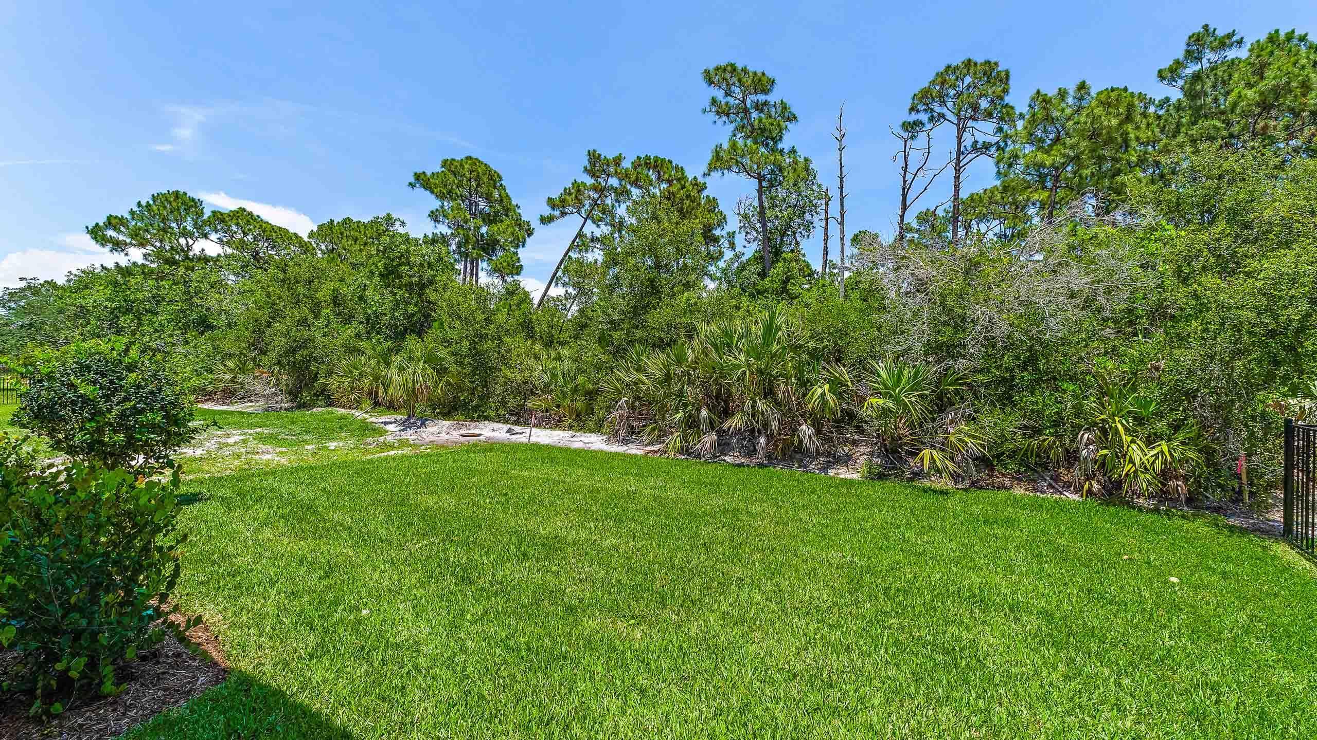 212 SE Via Sangro, FL 34952, null - Photo 4