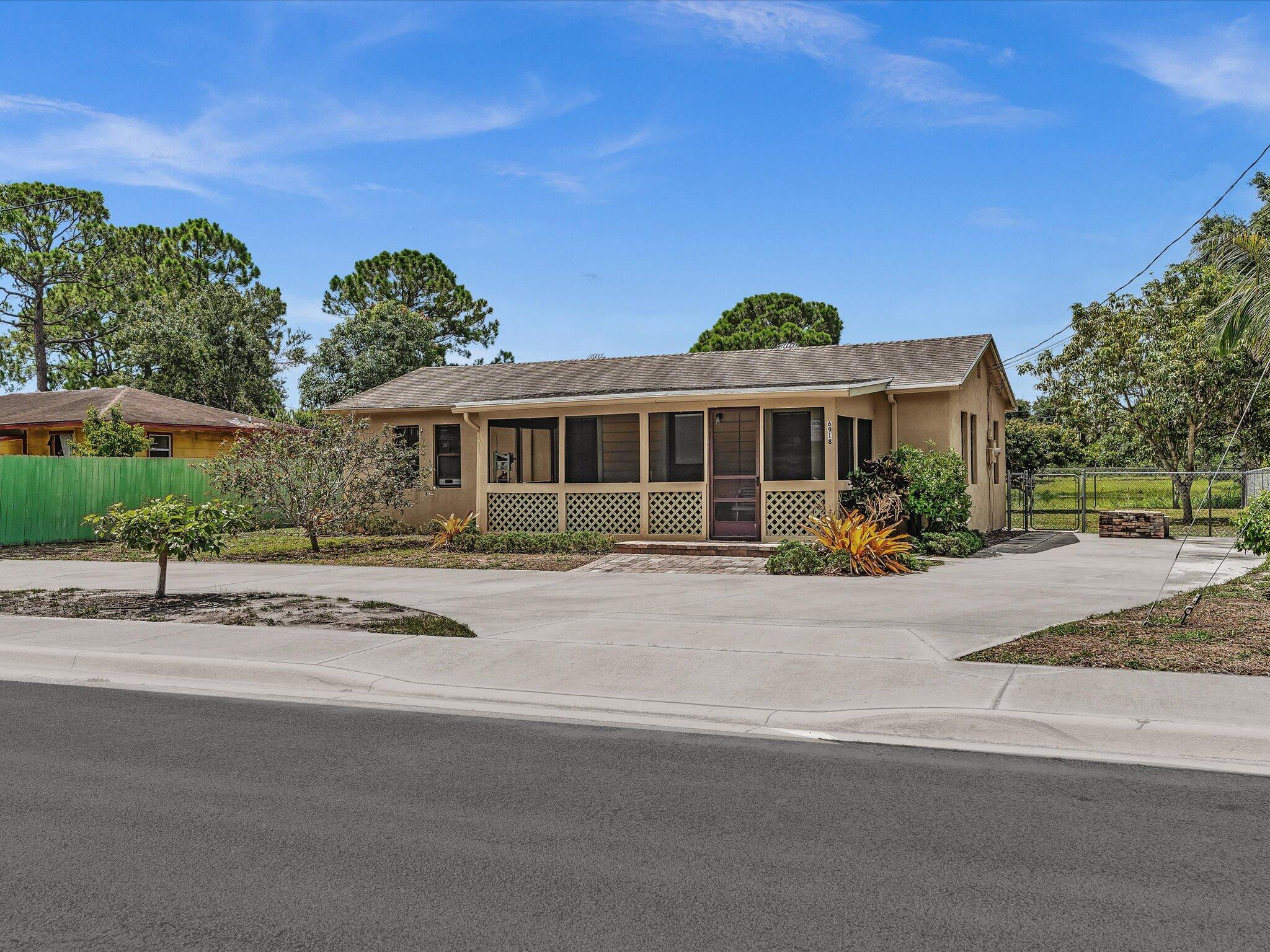 6918 173rd Place N, Jupiter, FL 33458, Jupiter
