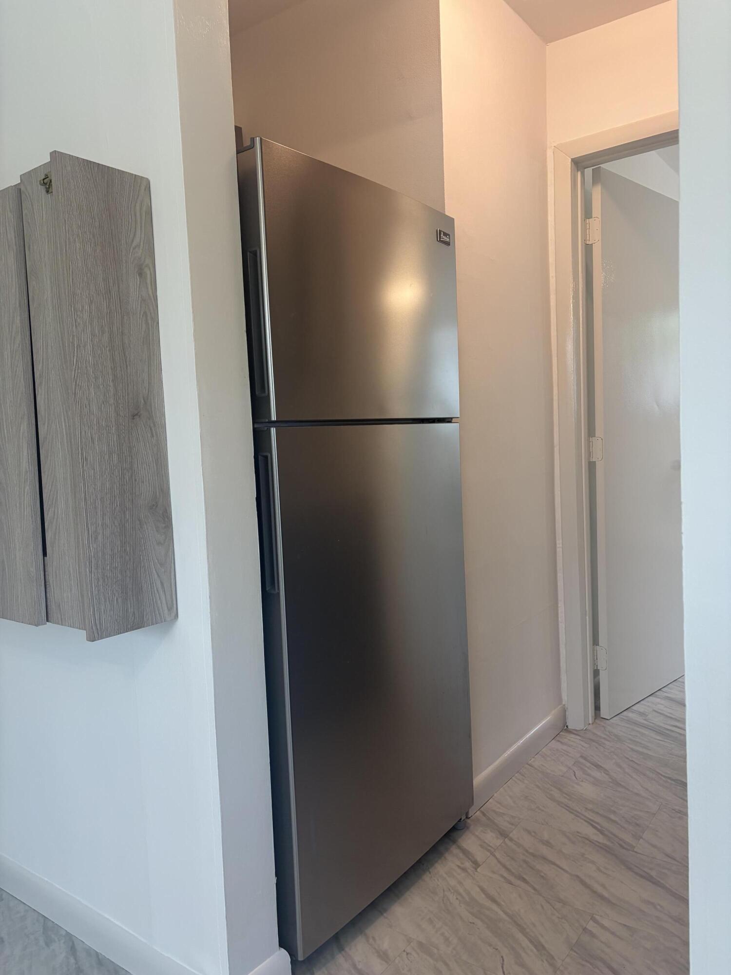 1531 Garfield Street 1, Hollywood, FL 33020, Hollywood - Photo 5