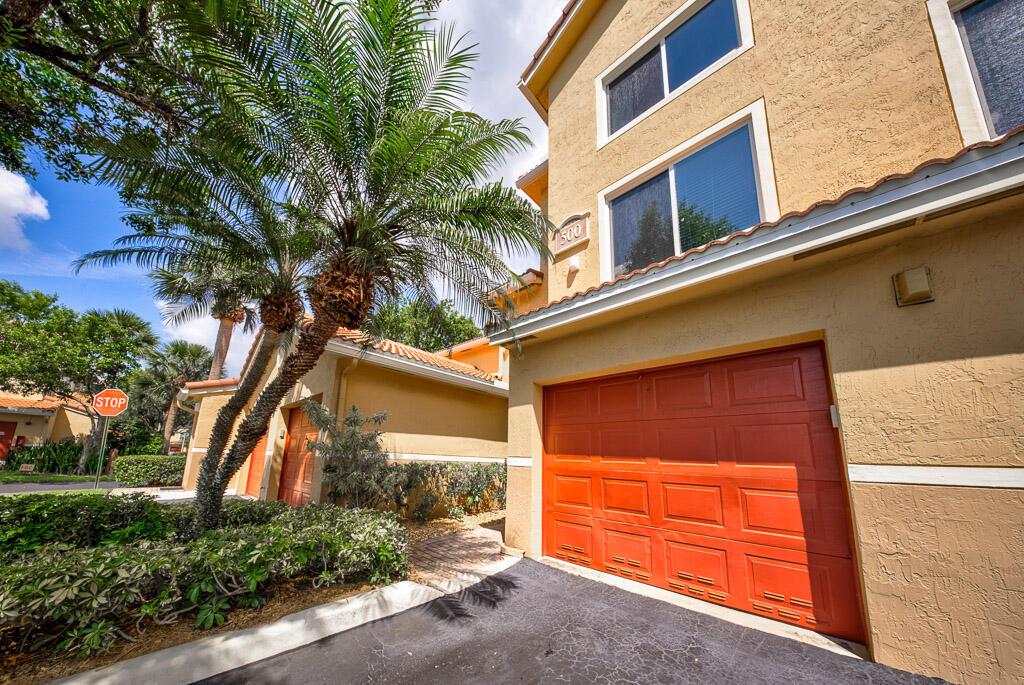 500 Scotia Drive 302, Hypoluxo, FL 33462, Hypoluxo