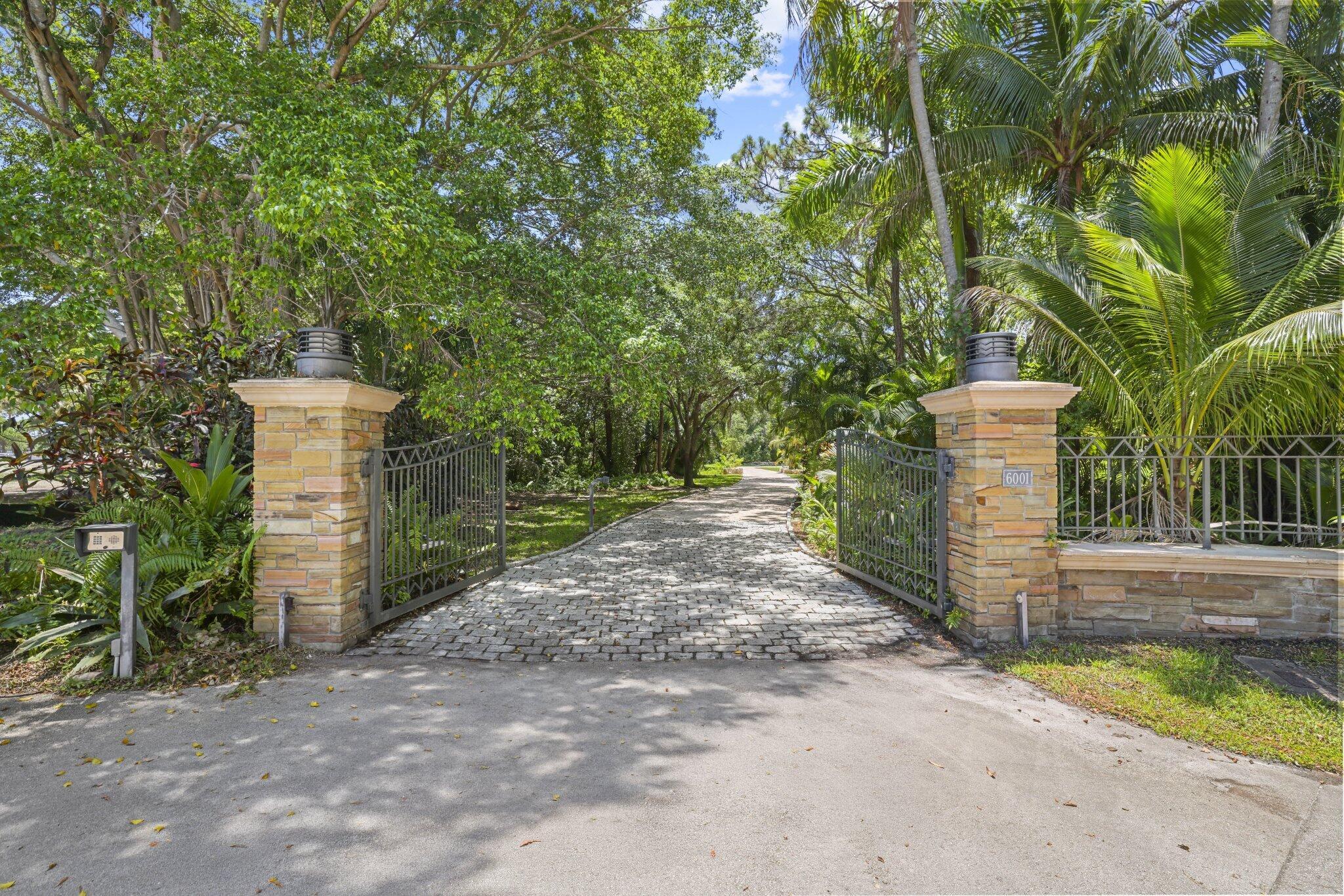 6001 Le Lac Road, Boca Raton, FL 33496, Boca Raton - Photo 3