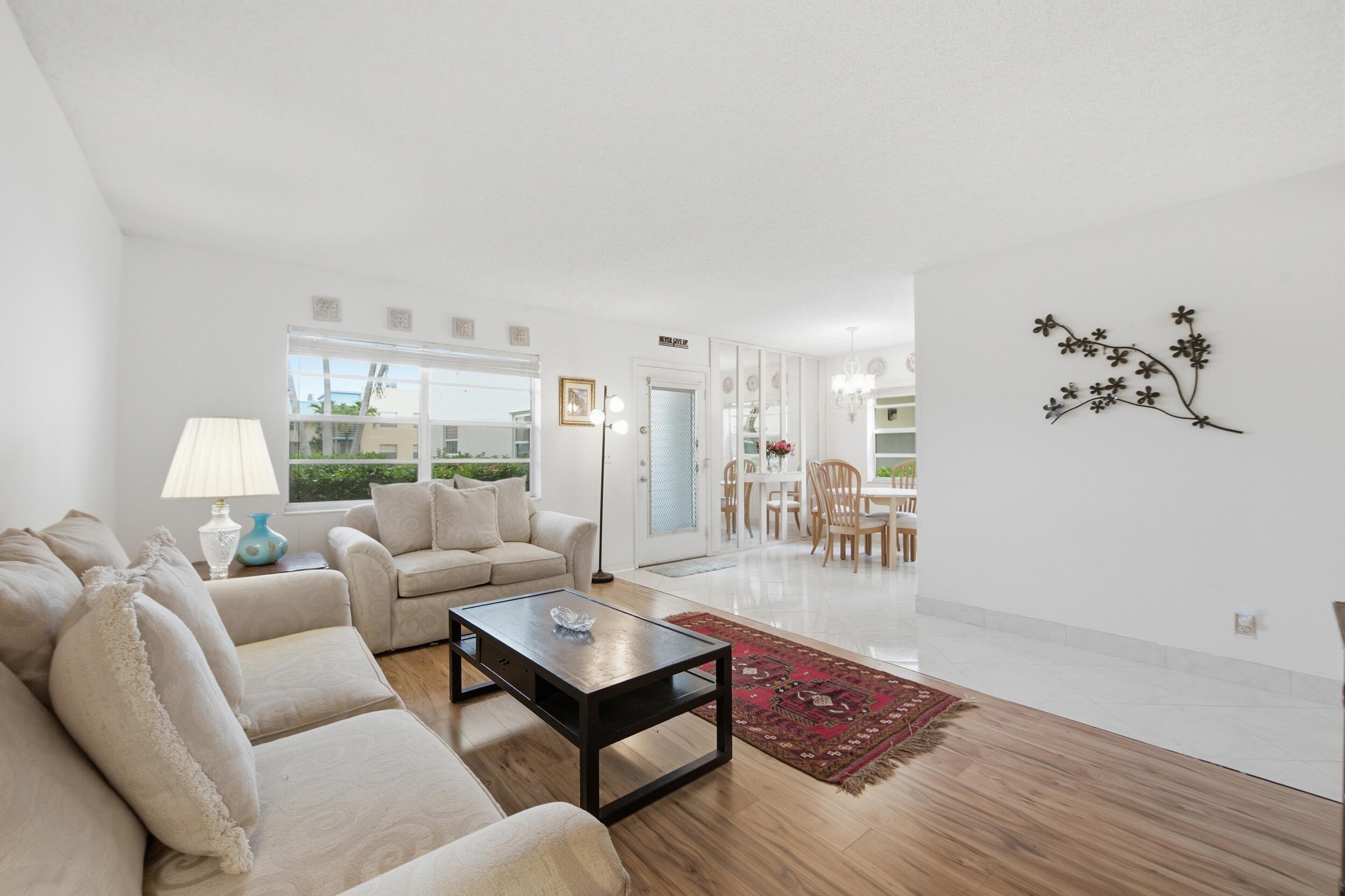441 Burgundy J, Delray Beach, FL 33484, Delray Beach - Photo 4