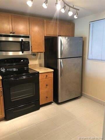 1911 Sabal Palm Drive 104, Davie, FL 33324, Davie - Photo 4
