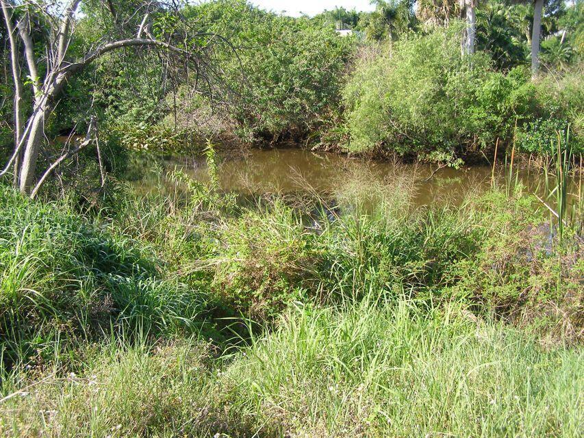 506 NE Oleander Avenue, Port St. Lucie, FL 34952, Port St. Lucie - Photo 3