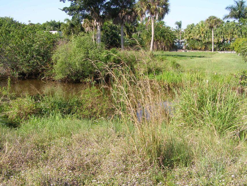 506 NE Oleander Avenue, Port St. Lucie, FL 34952, Port St. Lucie - Photo 4