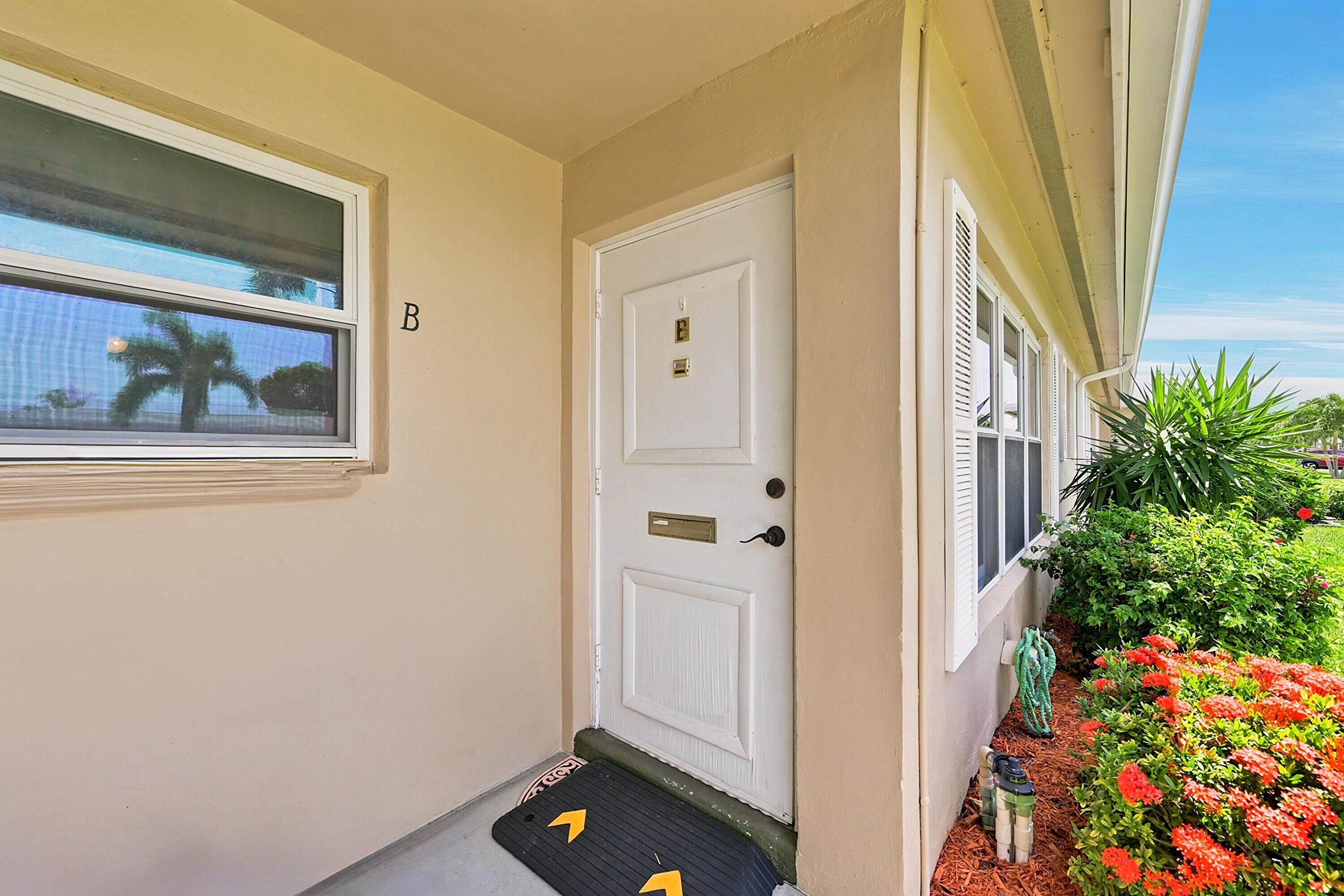 295 High Point Boulevard B, Boynton Beach, FL 33435, Boynton Beach - Photo 3