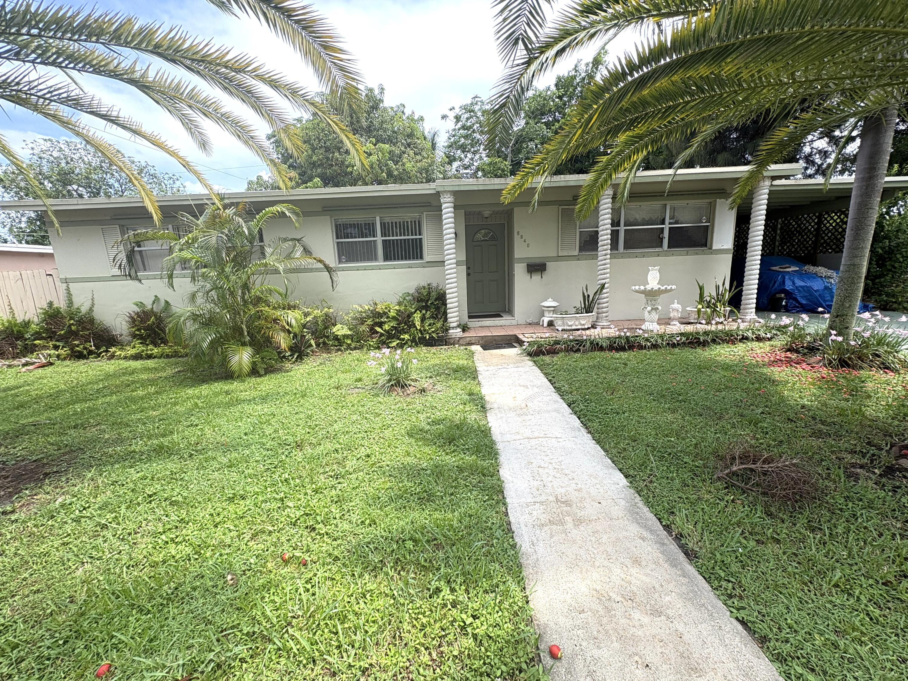6940 NW 14th Court NW, Plantation, FL 33313, Plantation